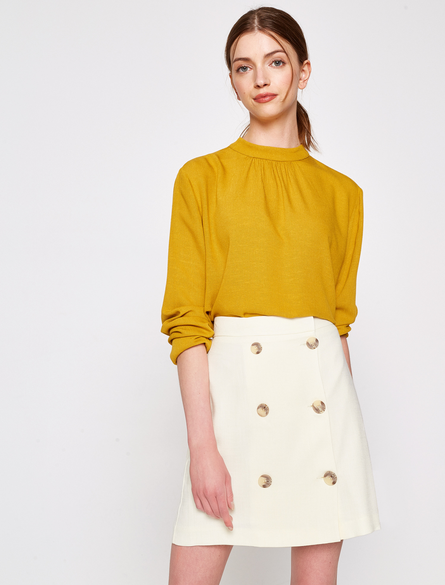 

Блузка Koton 8KAK68052CW 38 Mustard