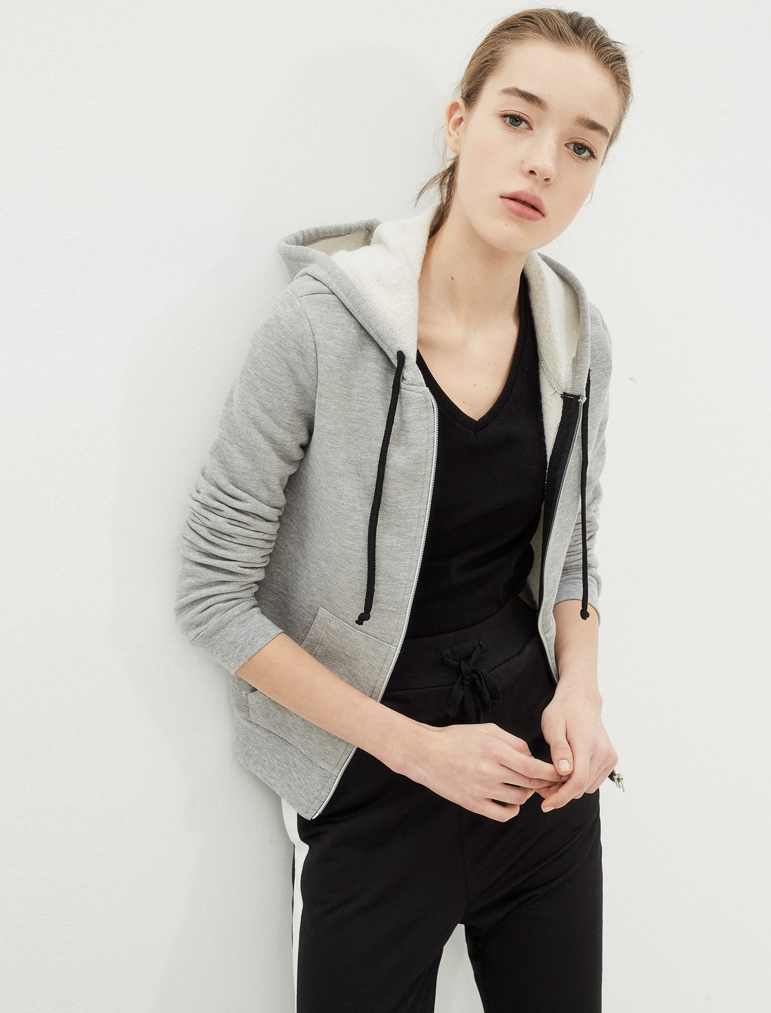 

Толстовка Koton 7YAL11346OK XS Grey