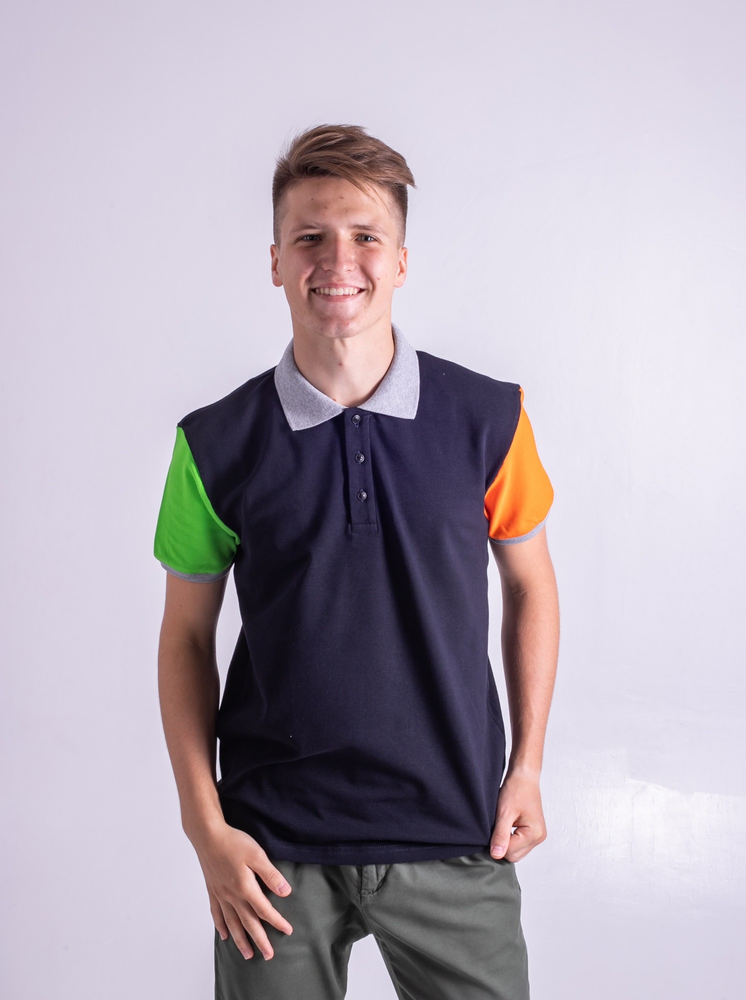 

Поло TvoePolo комбинированное  Темно-синее (6601-05.06s, Поло TvoePolo комбинированное S Темно-синее (6601-05.06s)