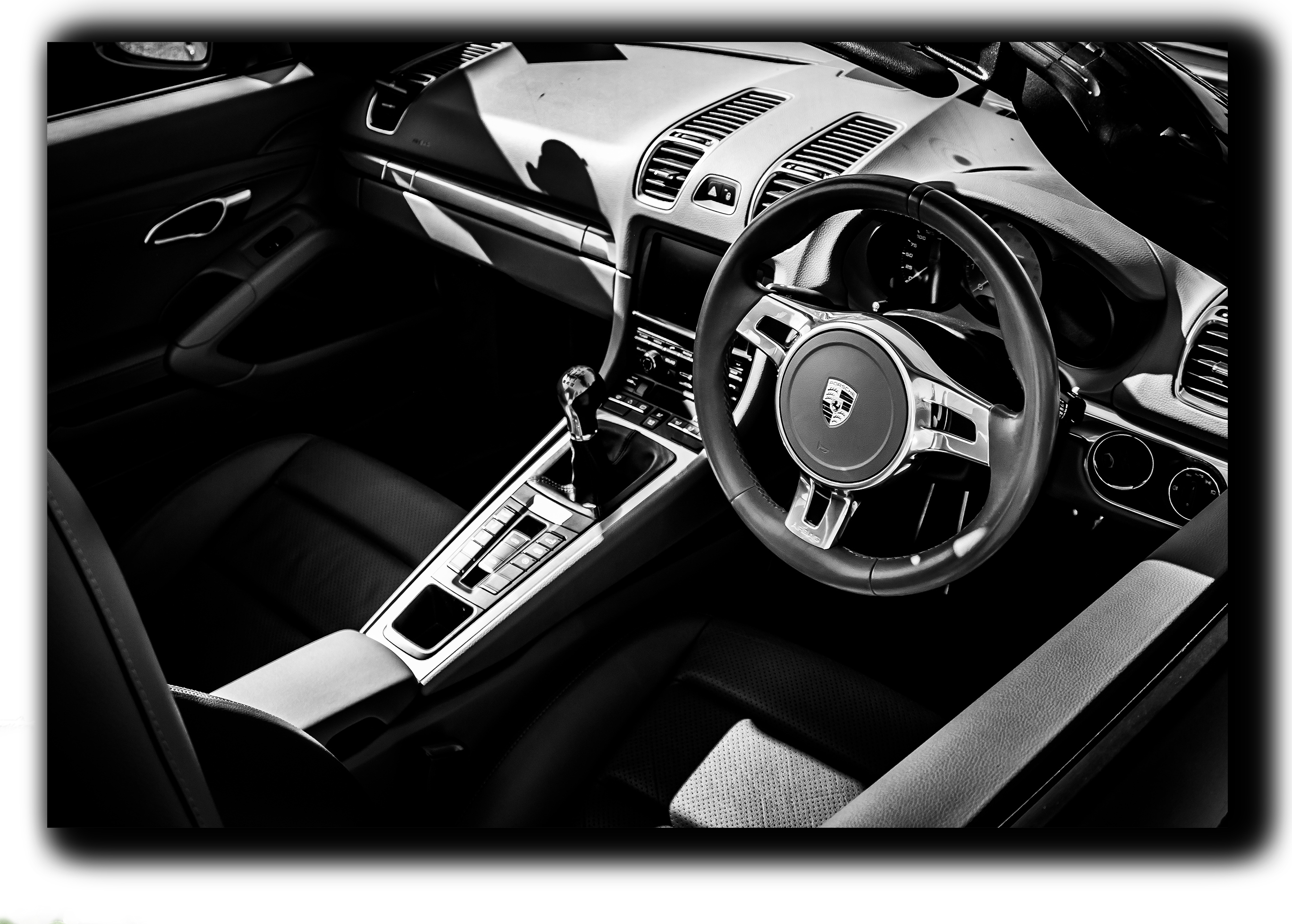 

картина на холсте Porsche Boxster Интерьер спортивные гоночные авто суперкары Hotel Arizona HD 69 см x 102 см