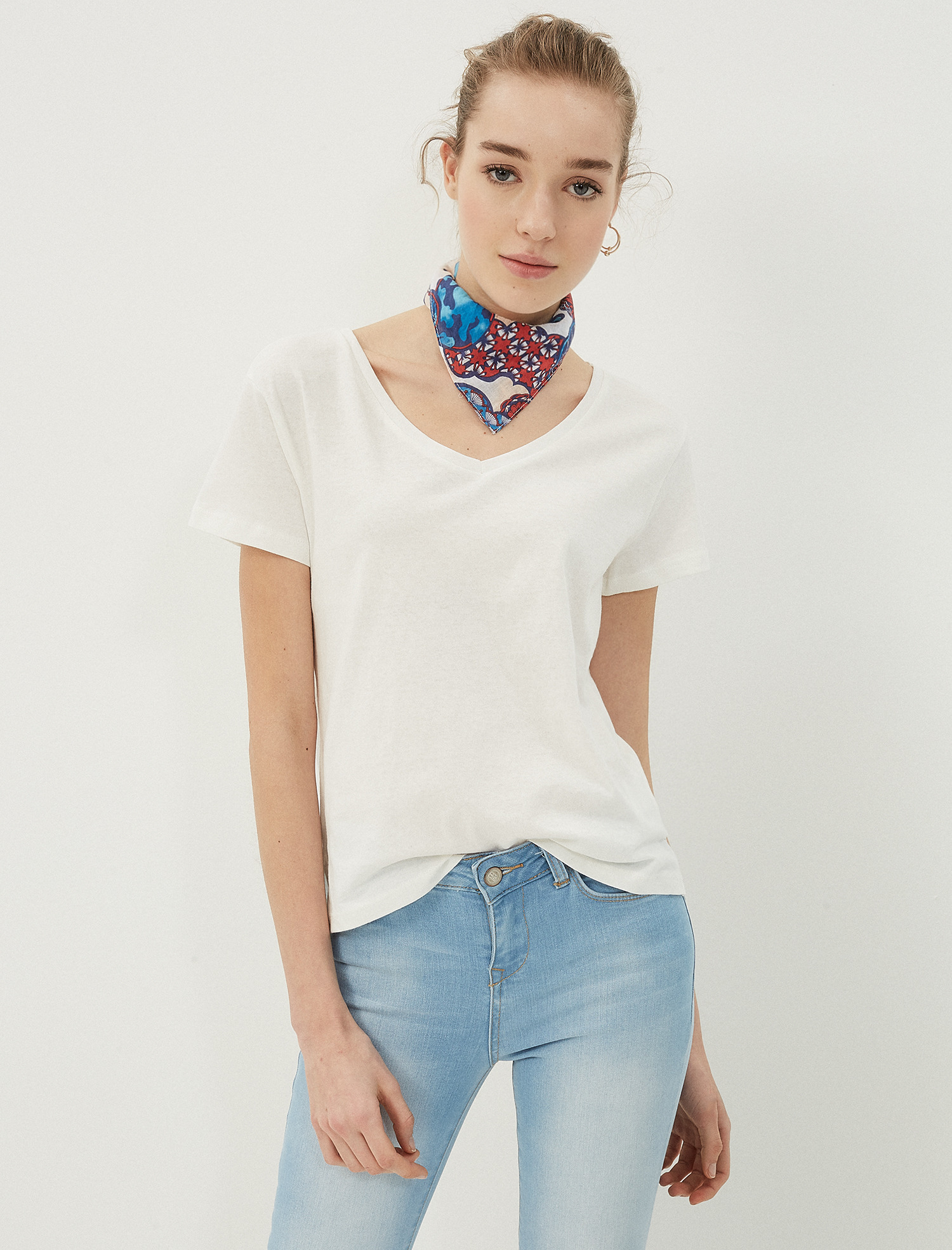 

Футболка Koton 7YAL11353OK XS Off White