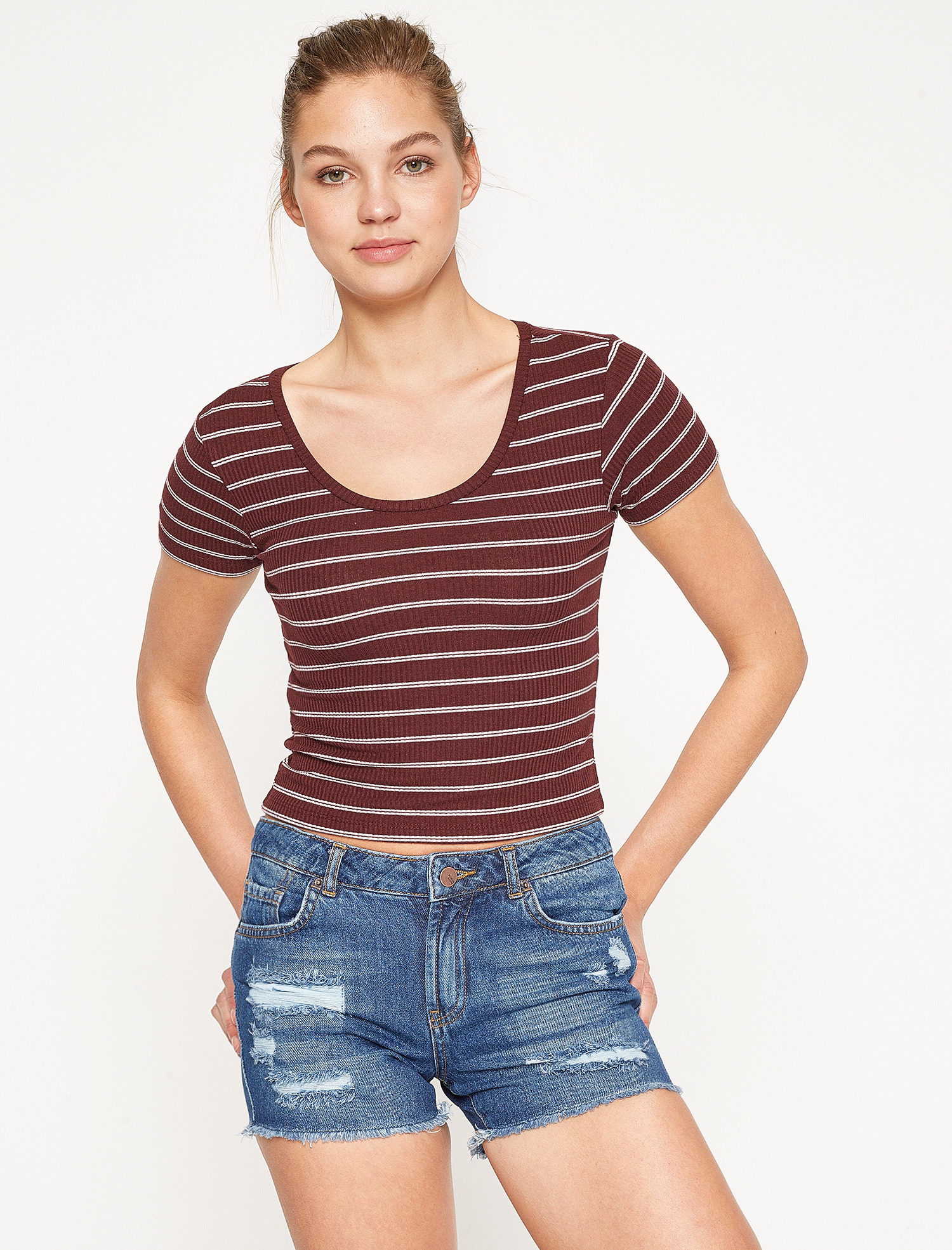 

Футболка Koton 7YAL11790JK  Wine Stripe, Футболка Koton 7YAL11790JK L Wine Stripe