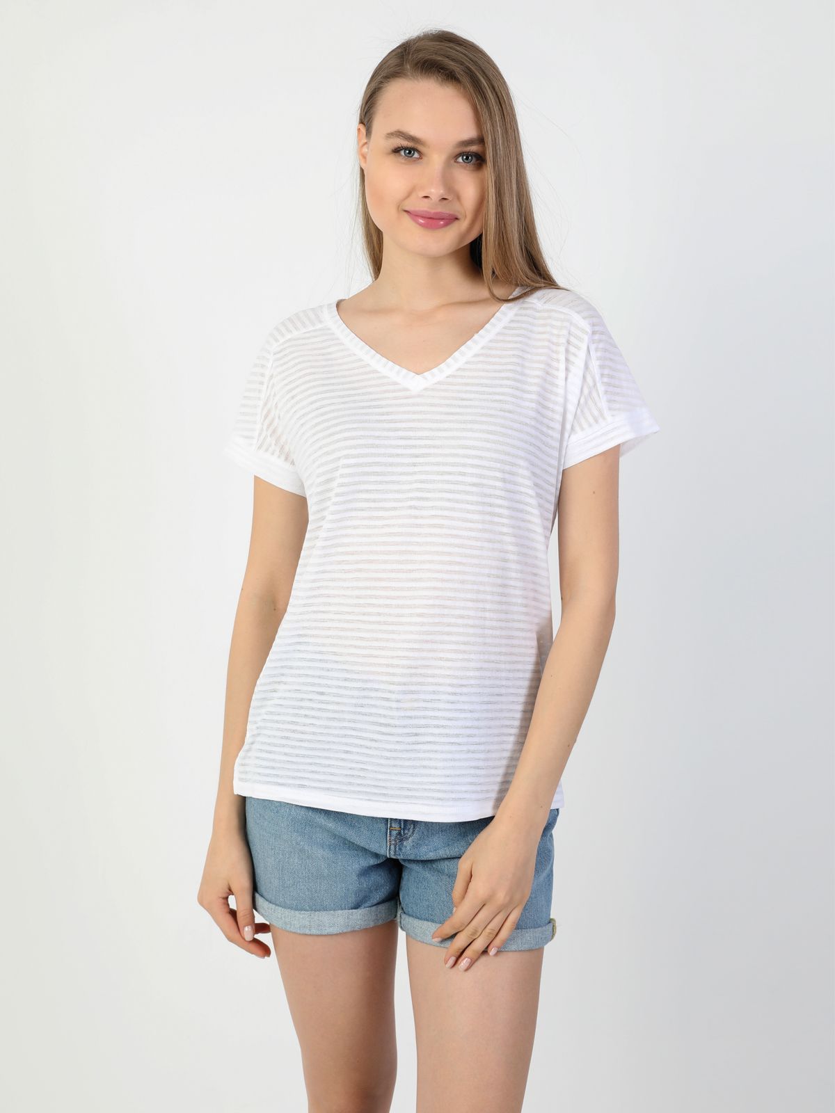 

Футболка Colin' CL1048752WHT, Футболка Colin's CL1048752WHT S