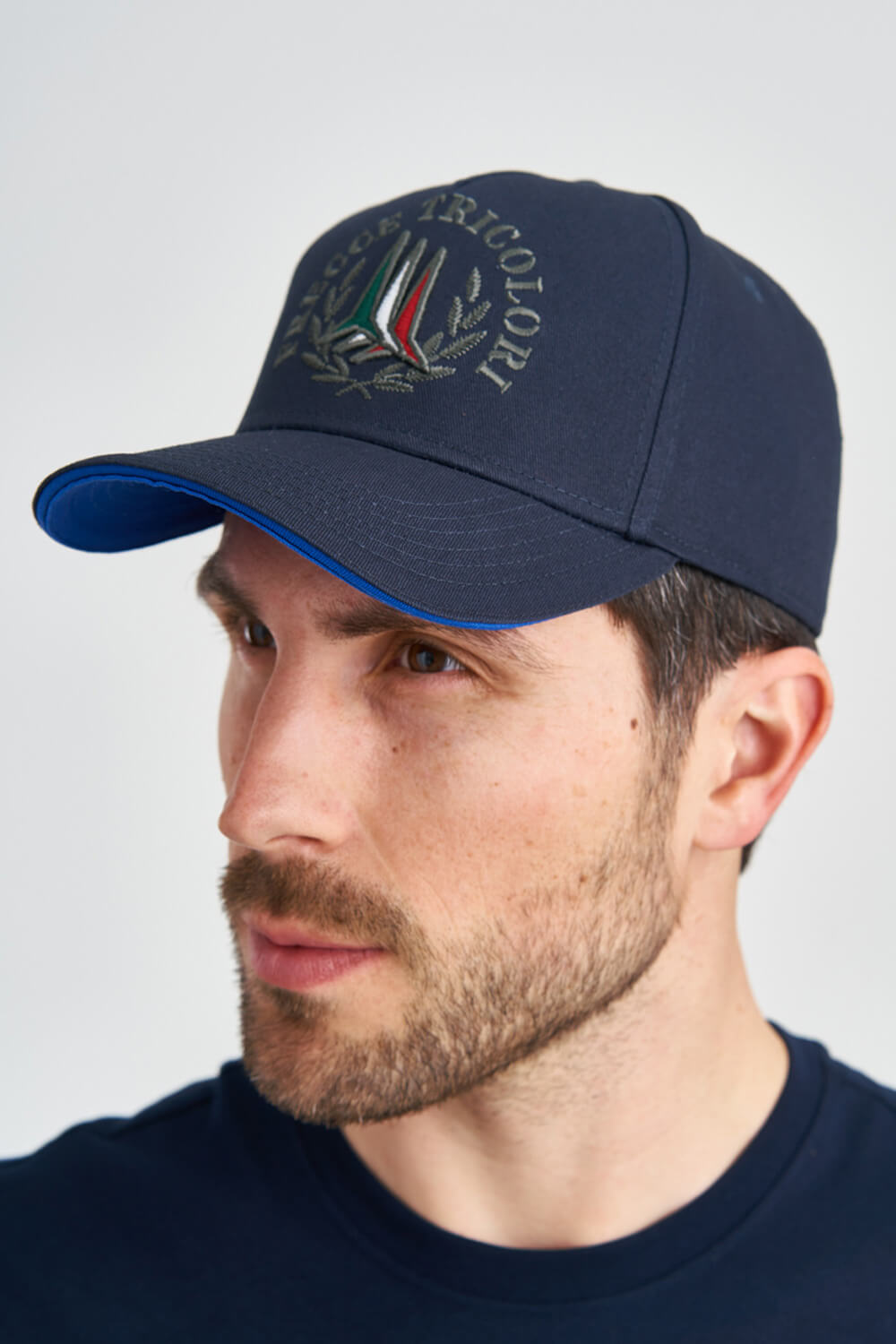 

Темная бейсболка с вышивкой Frecce Tricolori Aeronautica Militare 3946