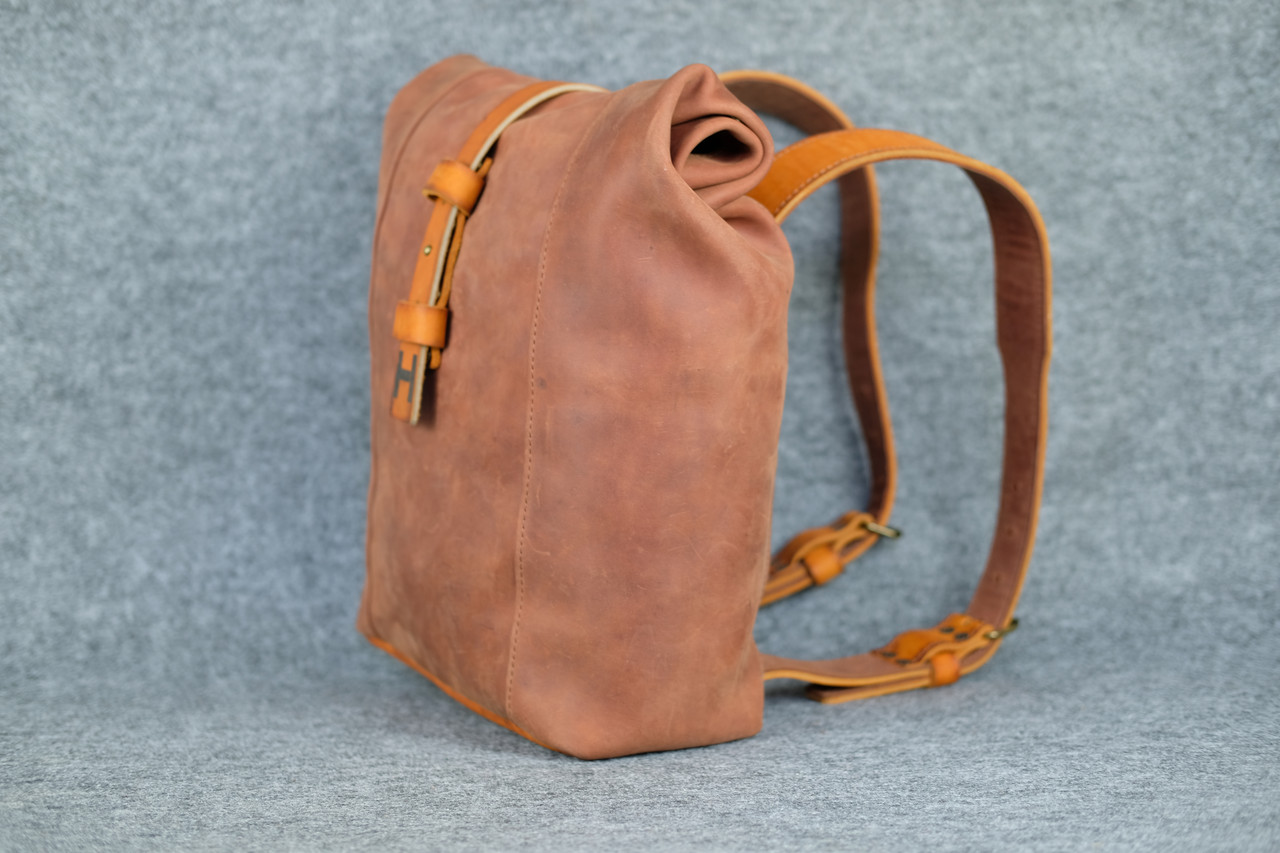 

Рюкзак женский ручной работы Blood With Milk Hankle Коньяк