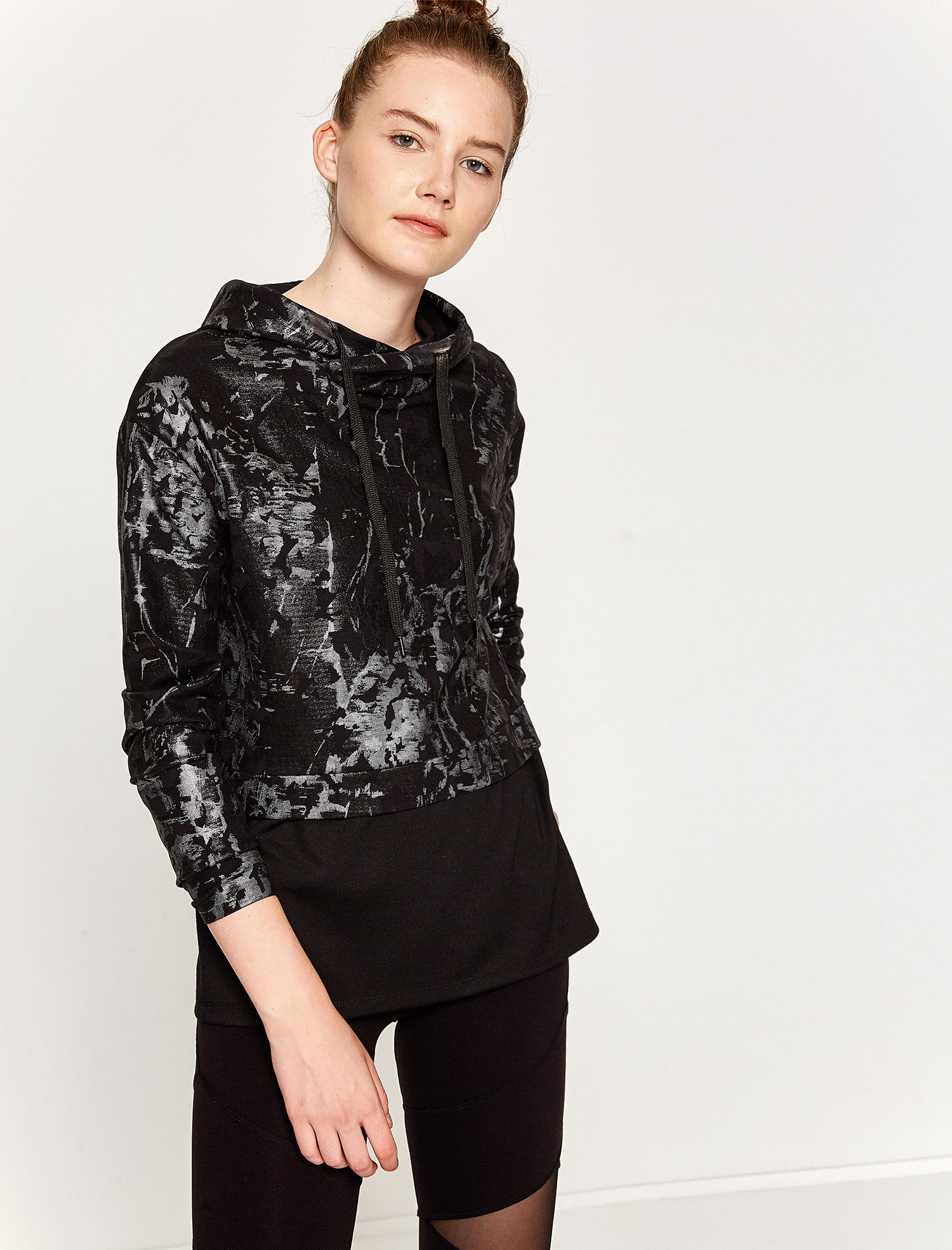 

Худи Koton 8KAK12529NK-A17 S Silver Design