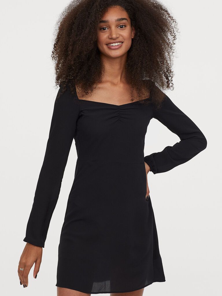 

Платье H&M 060784396 42 Черное