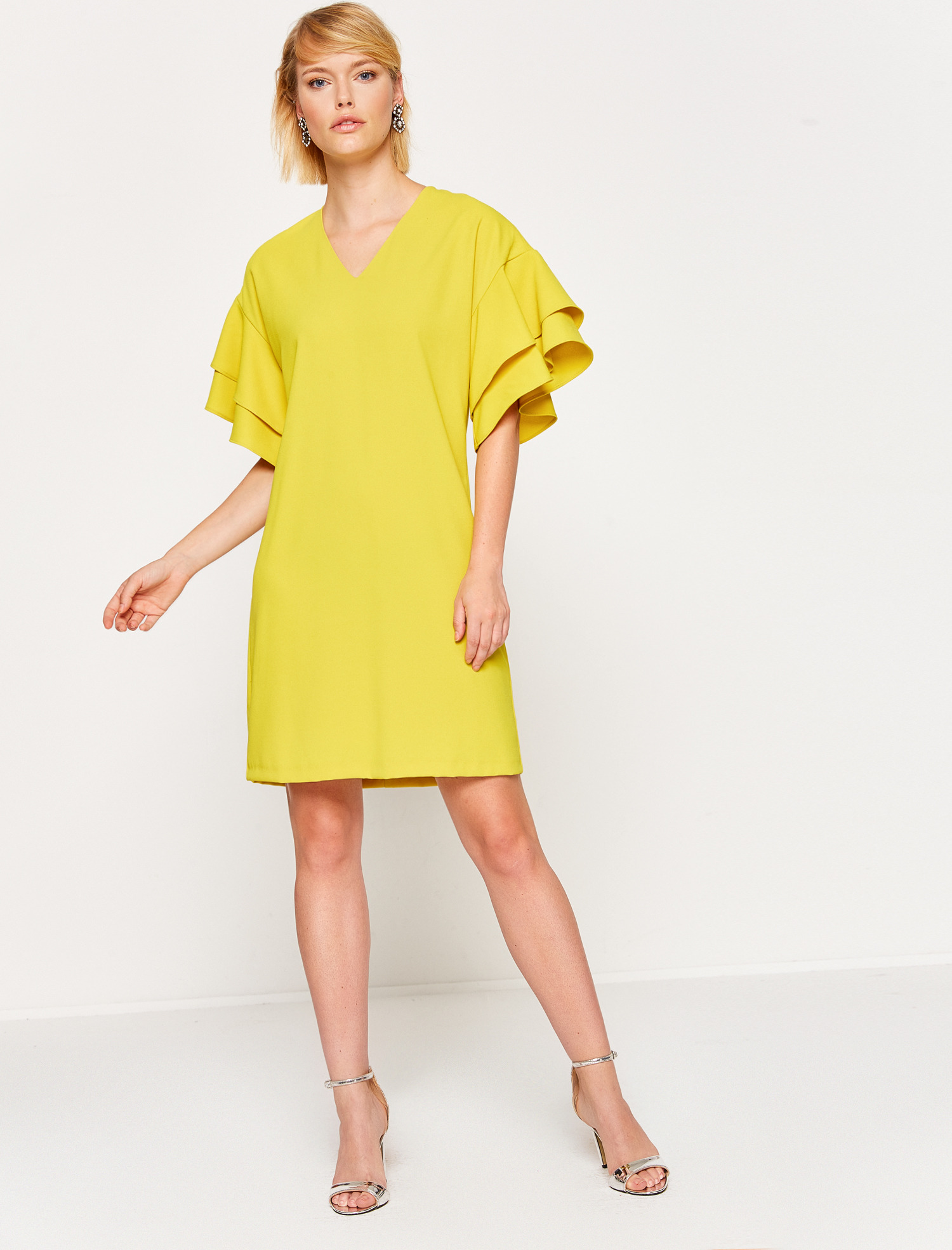 

Платье Koton 8KAK88166PW-151 38 Yellow