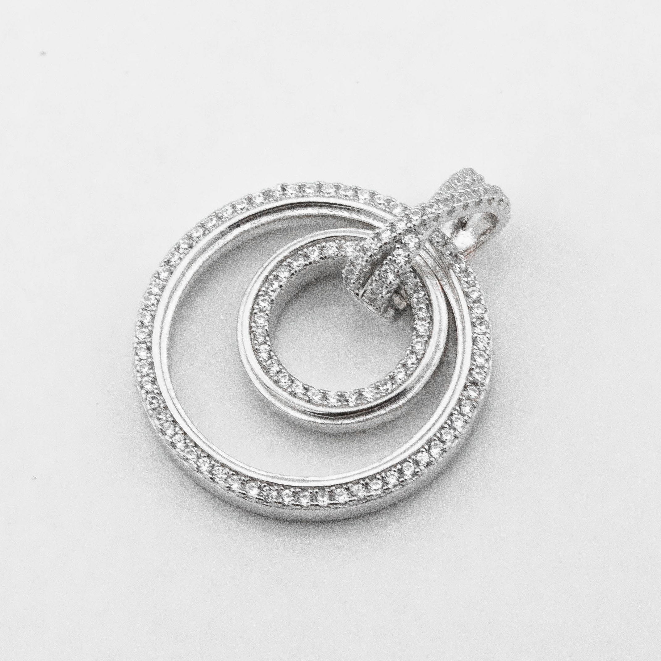 

Серебряная подвеска с фианитами p13896 Диамант