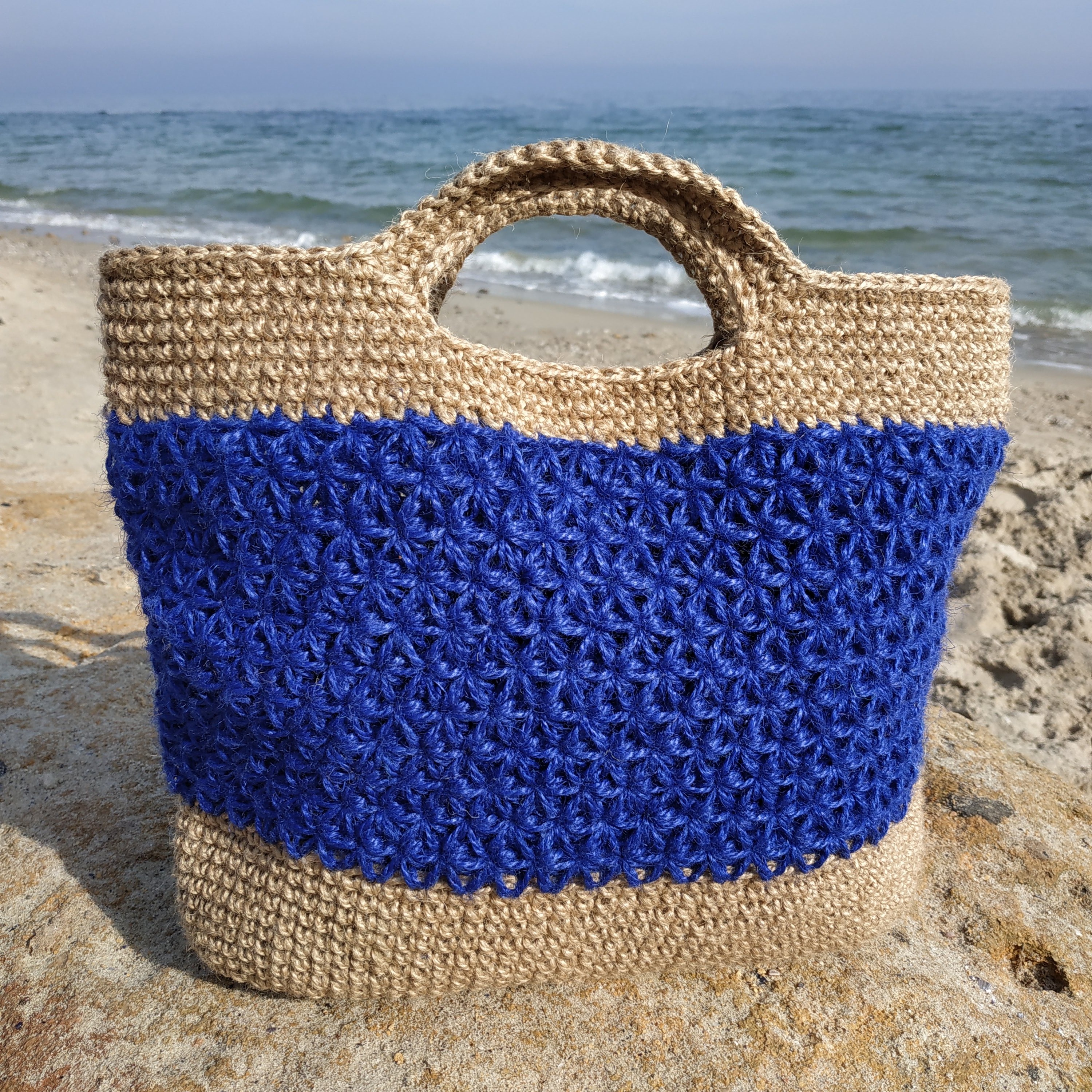 Вязаная пляжная сумка
