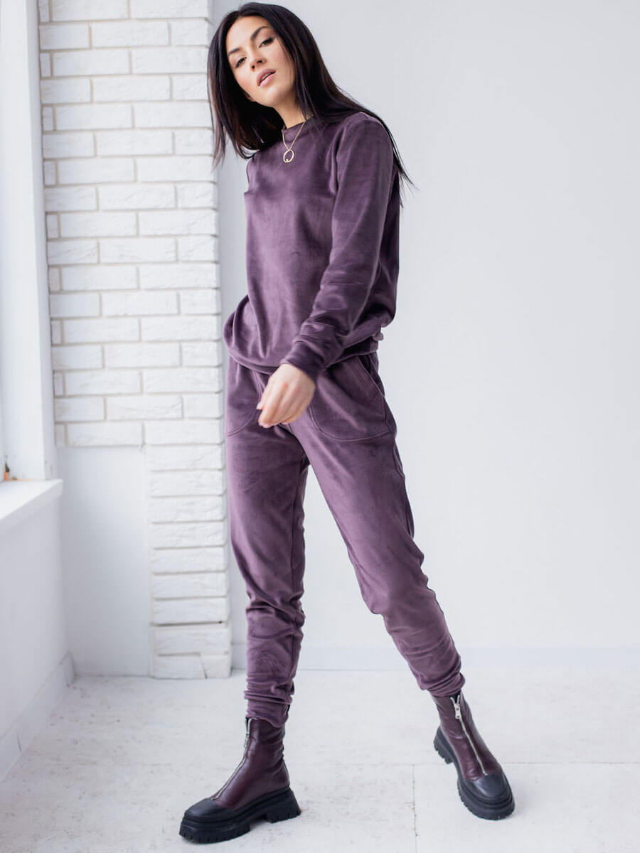 

Спортивный костюм VikaModa V3177-BK 48 Баклажановый