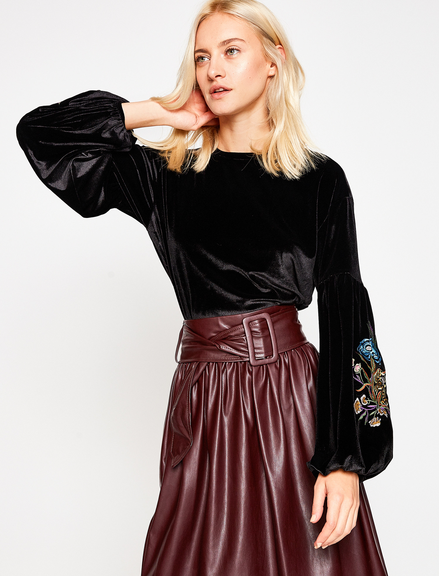 

Футболка Koton 8KAK13874EK-999 XL Black