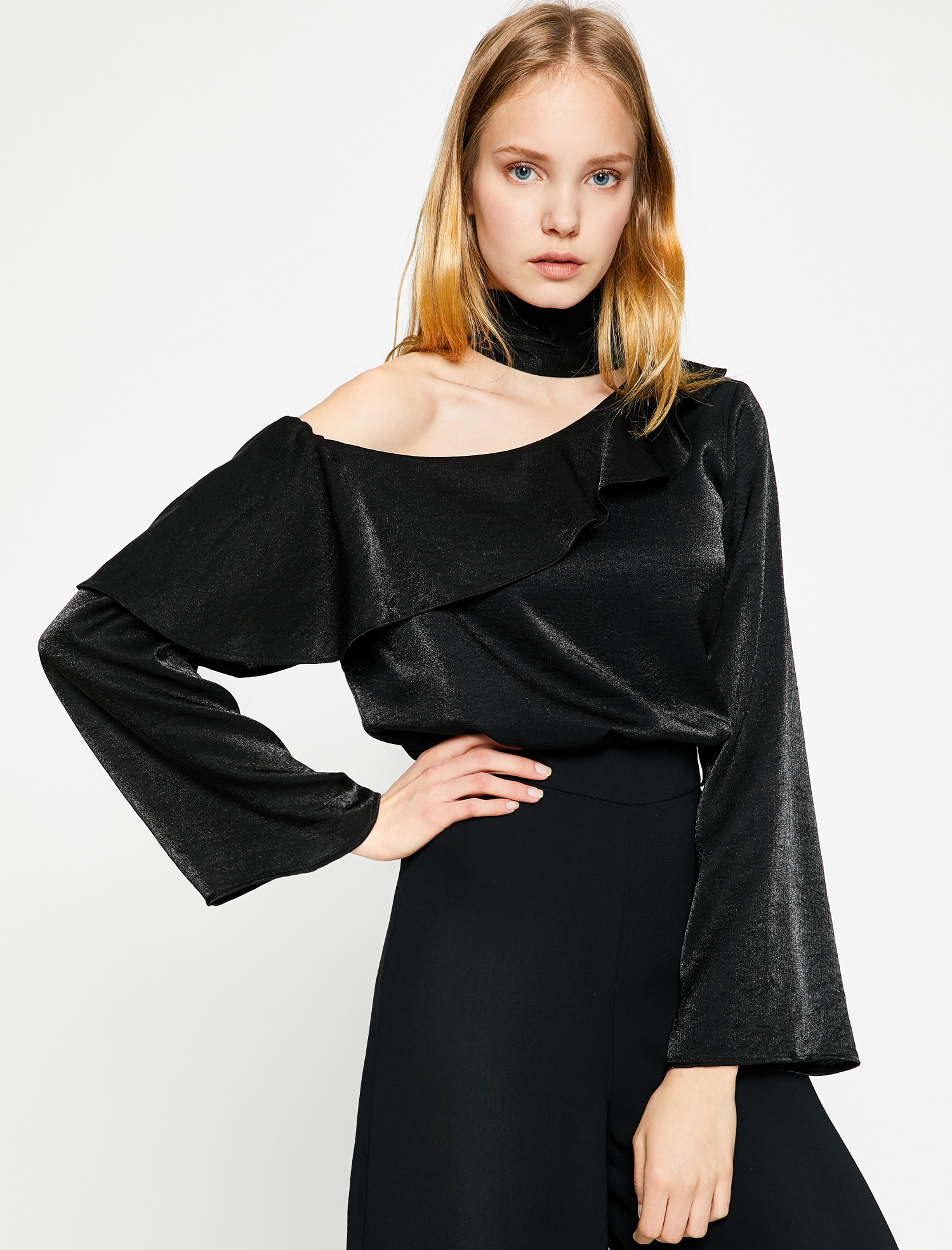 

Блузка Koton 8KAF60384FW-999  Black, Блузка Koton 8KAF60384FW-999 38 Black