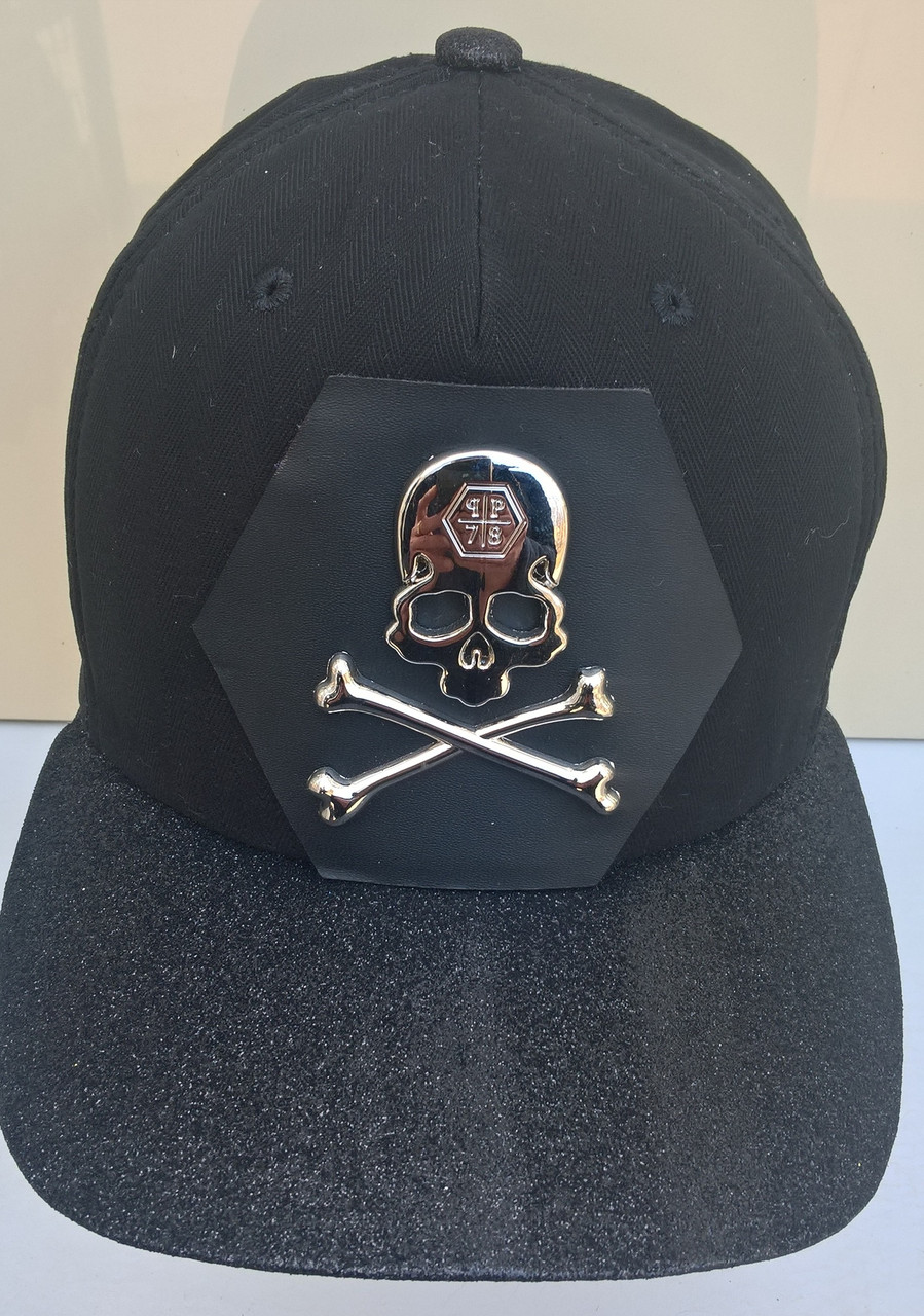

Молодежная Кепка рэперка черная Snapback
