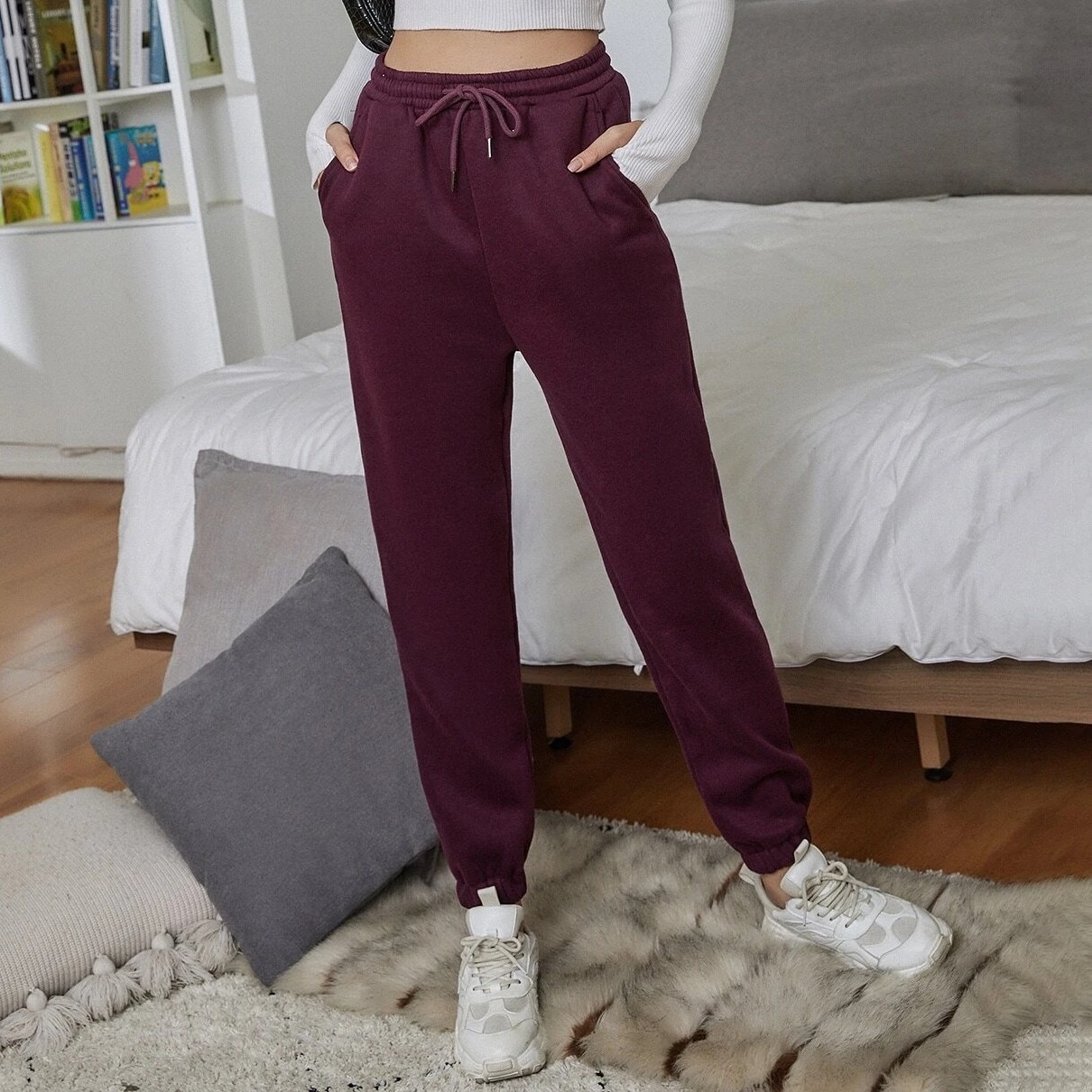 

Брюки-джоггеры женские утепленные Vinous Berni Fashion () Бордовый, Брюки-джоггеры женские утепленные Vinous Berni Fashion (S) Бордовый