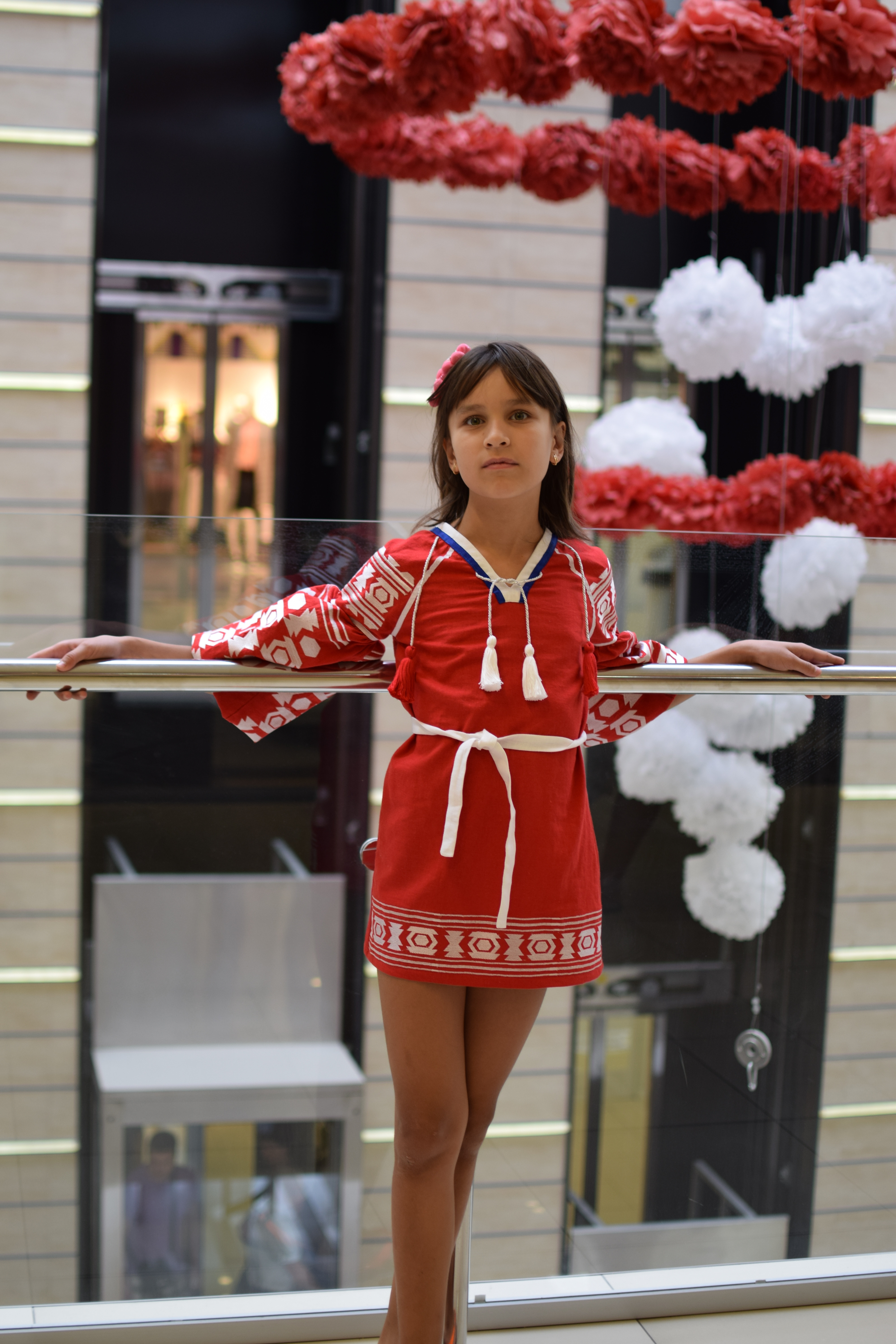 

Дитяча вишиванка UkrLook "Геометрія" XL Червона (1008700262)