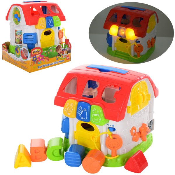 

Игра 0772-NL (6шт) домик18см,сортер,фигурки6шт,муз,св,звук,часы,трещотка,на бат-ке,в кор,19-19-22см