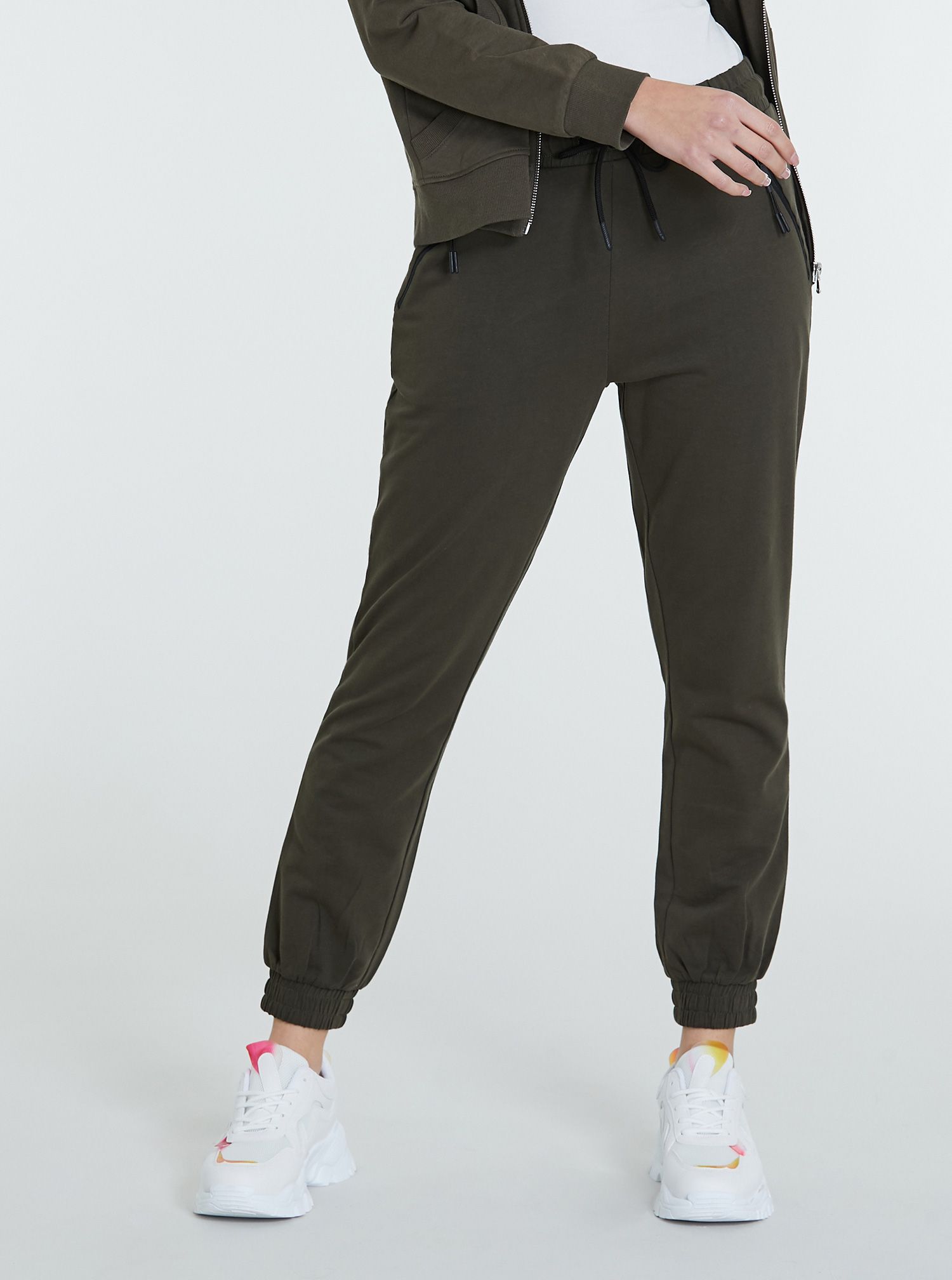 

Спортивные штаны Piazza Italia 38487-1024 S Military Green