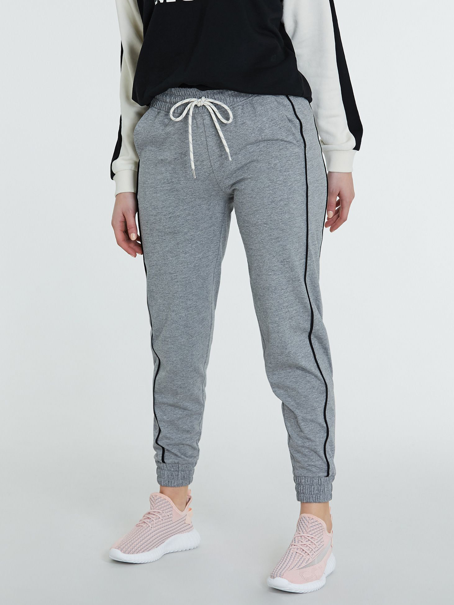 

Спортивные штаны Piazza Italia 38491-58055 S Grey Med
