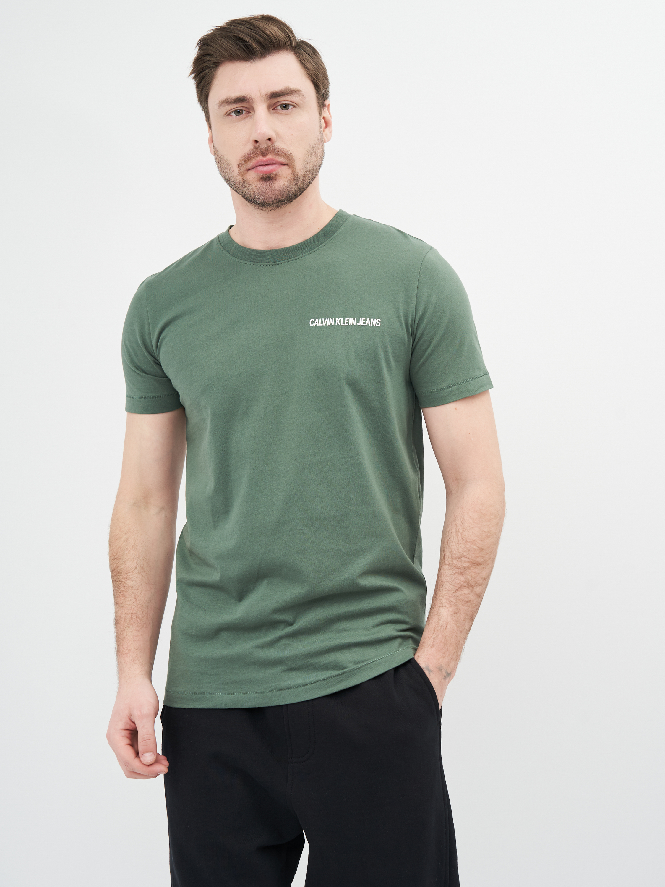 

Футболка Calvin Klein Jeans Institutional Chest Logo Ss Tee J30J315245-LDT M Duck Green