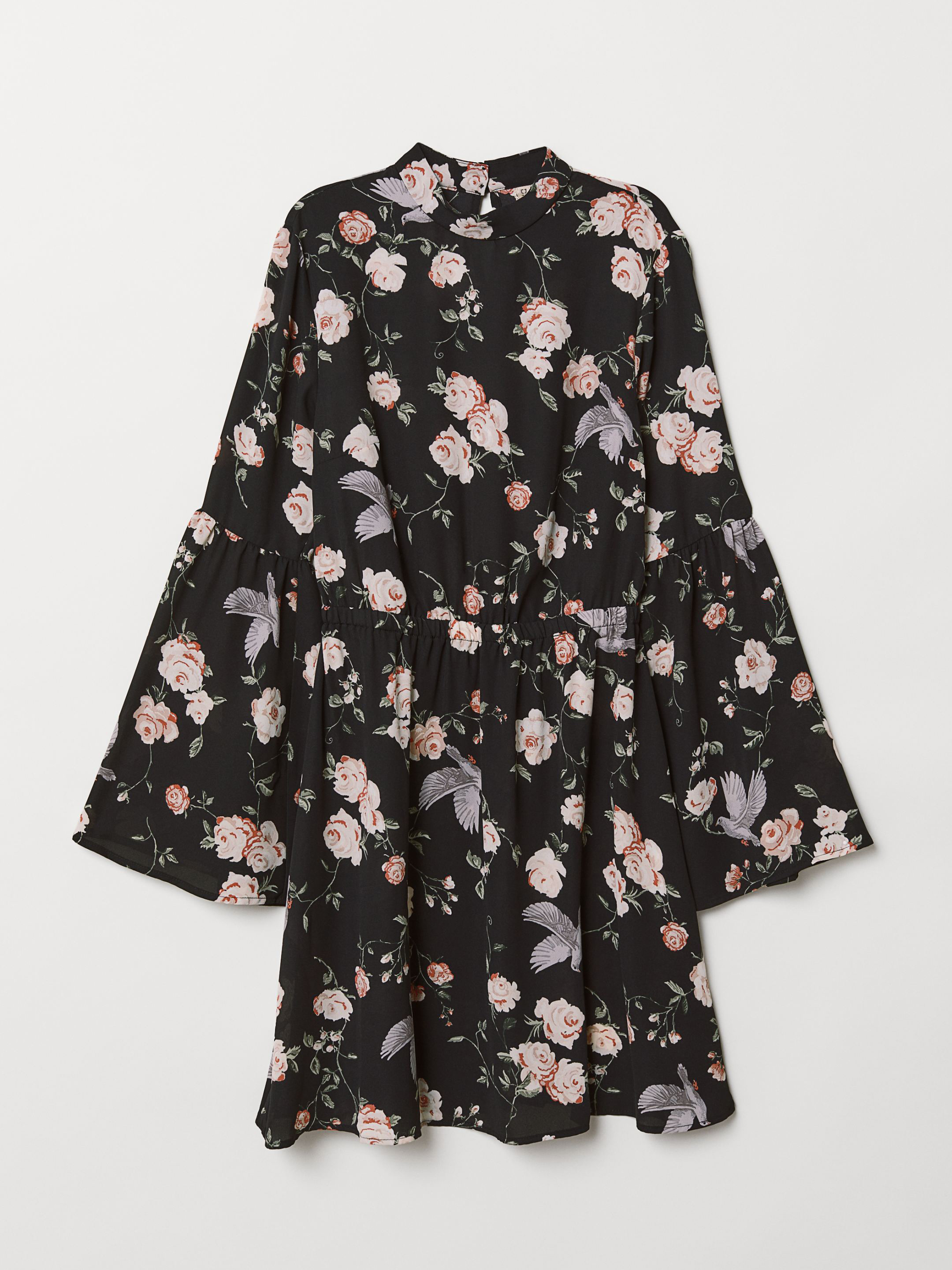 

Платье H&M 0673880-8 38 Черное