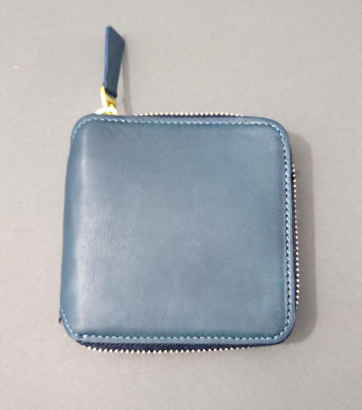 

Кошелек с натуральной кожи на молнии синий Deep Blue PJ