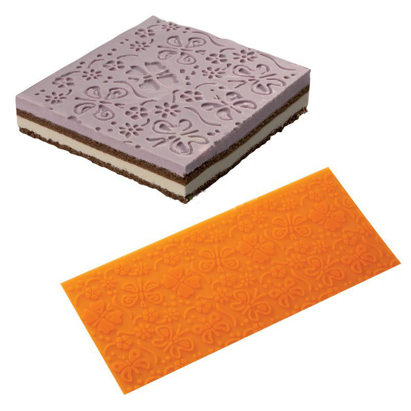 

Силиконовый коврик для декорирования 36х16,5 см "BUTTERFLIES AND FLOWERS" Martellato 30TS014