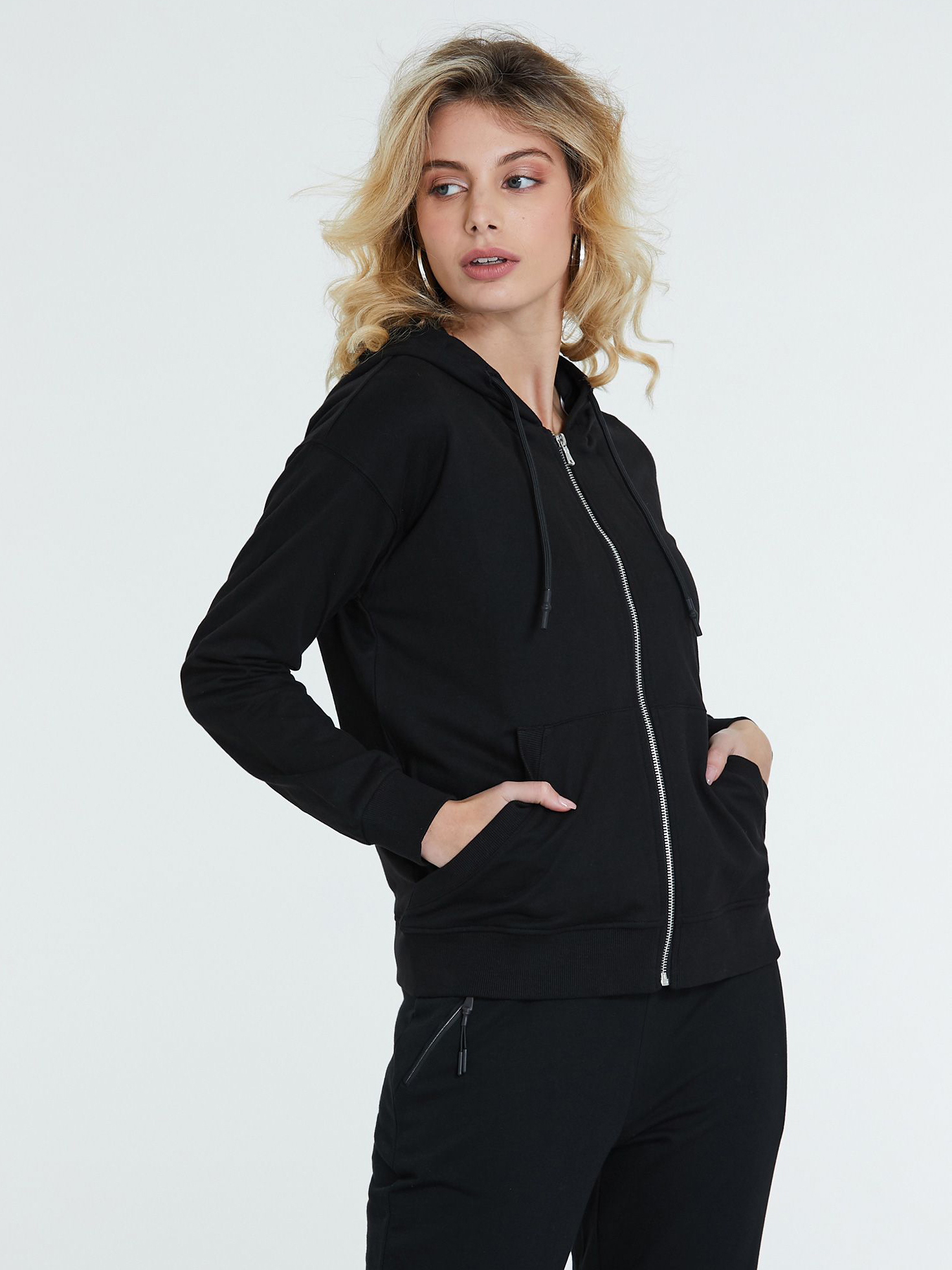 

Толстовка Piazza Italia 38505-3 XL Black