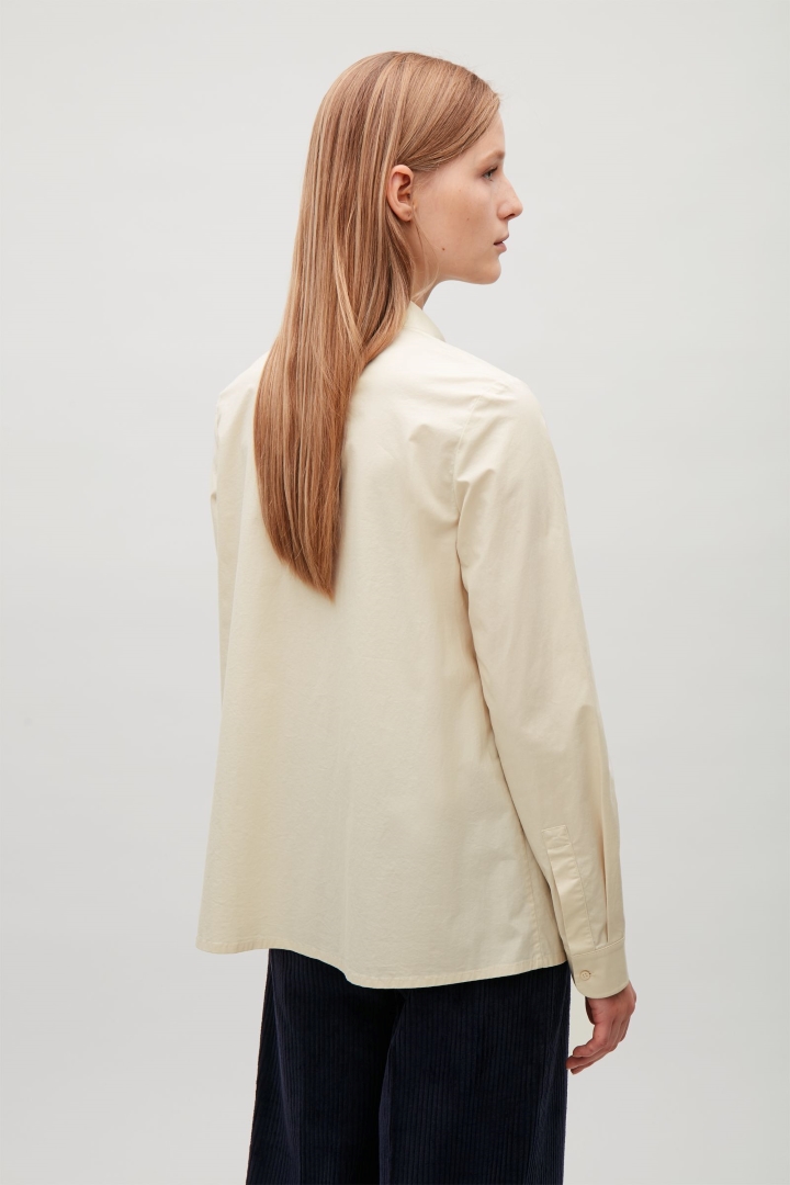 

Рубашка COS 00006138 44 бежевый 2000000009308