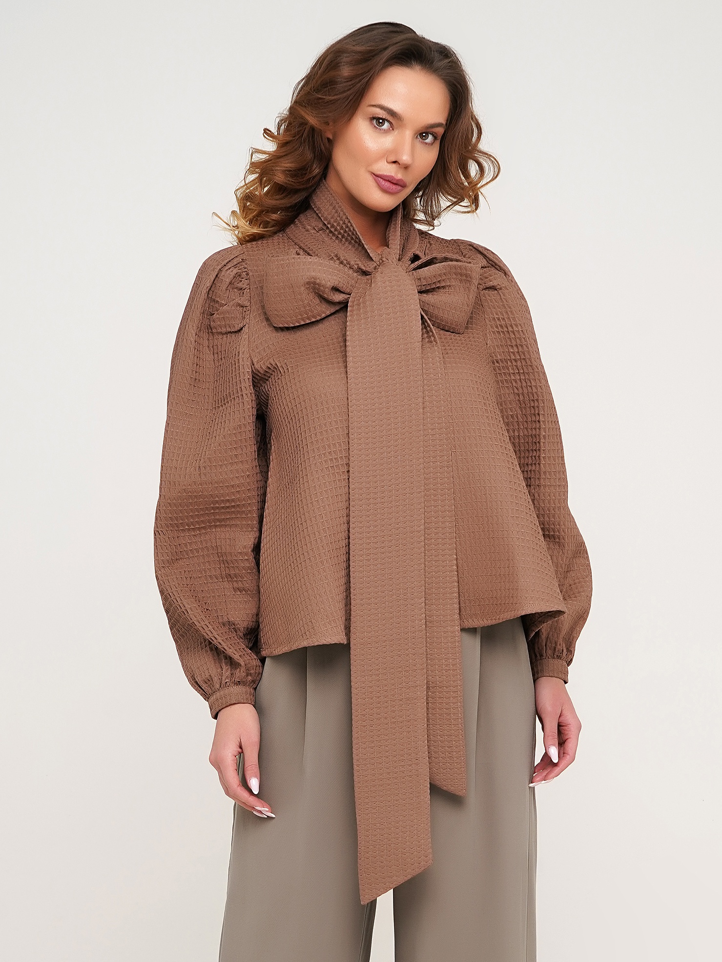 

Блузка ANNA YAKOVENKO 3139  Коричневая, Блузка ANNA YAKOVENKO 3139 XS Коричневая