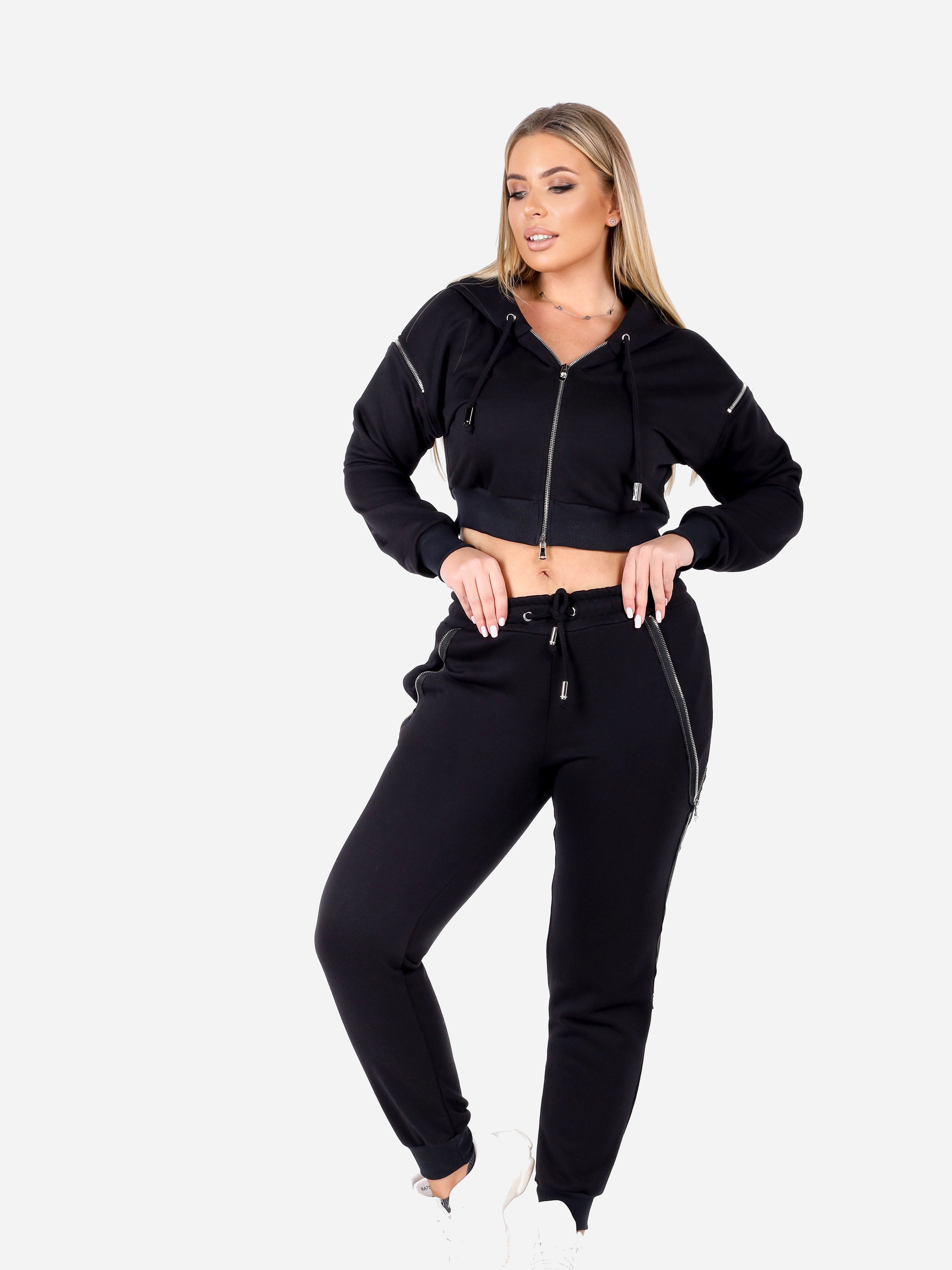 

Спортивный костюм ONE MIR 010 52 Черный