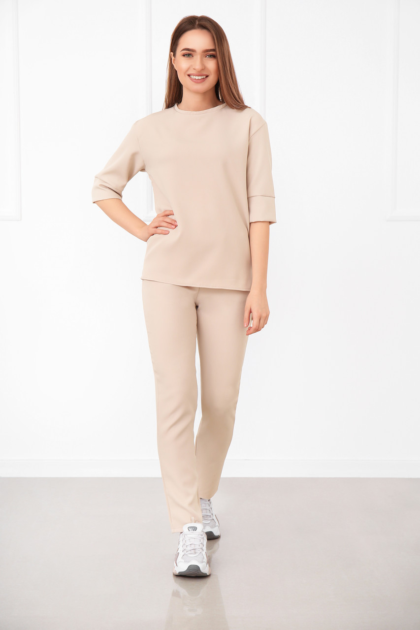 

Легкий костюм Fashion Girl "Moris" бежевый, Легкий костюм Fashion Girl "Moris" бежевый 46-48