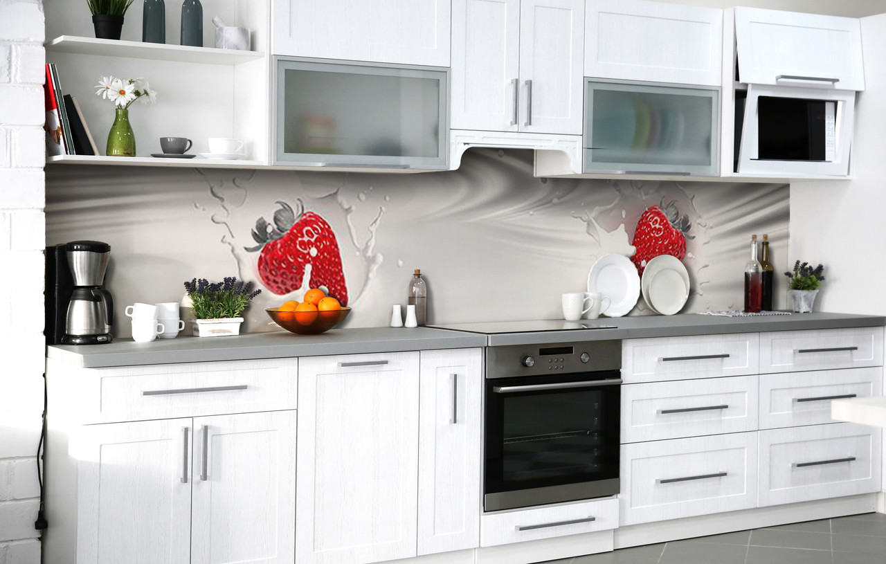 

Скинали на кухню Zatarga «Молочная клубника» 650х2500 мм виниловая 3Д наклейка кухонный фартук самоклеящаяся