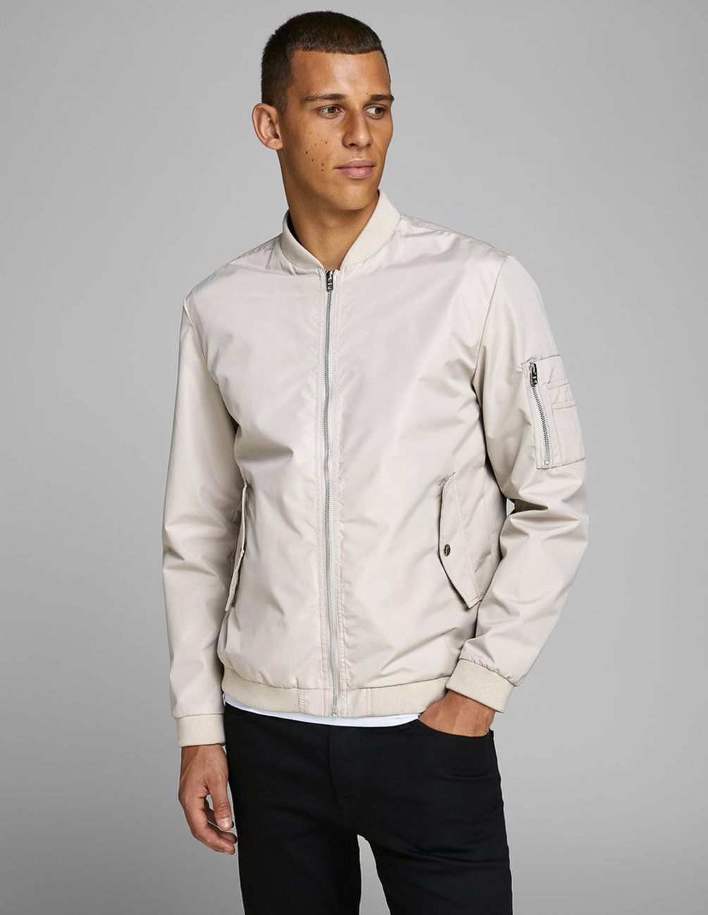 

Бомбер JACK&JONES М0108448 цвет бежевый M