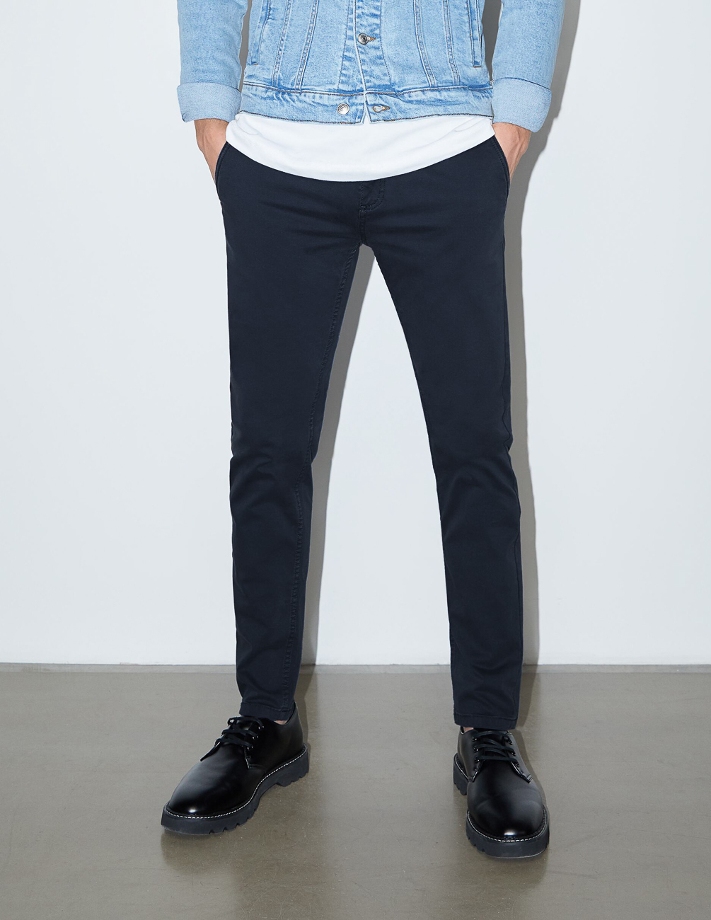 

Брюки Zara М0108798 (6786/450/400) цвет синий 29