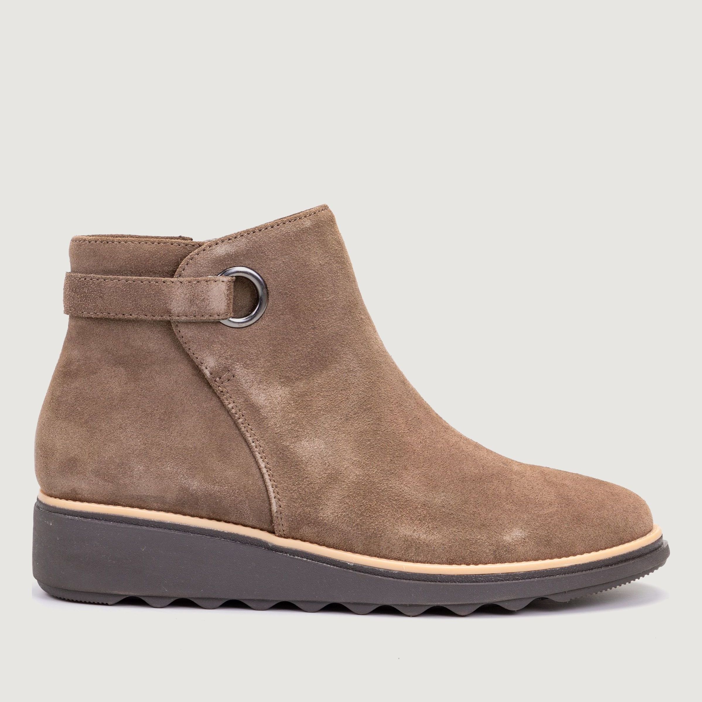 

Ботинки Clarks 2614-7024 38 (23.7 см) Черные