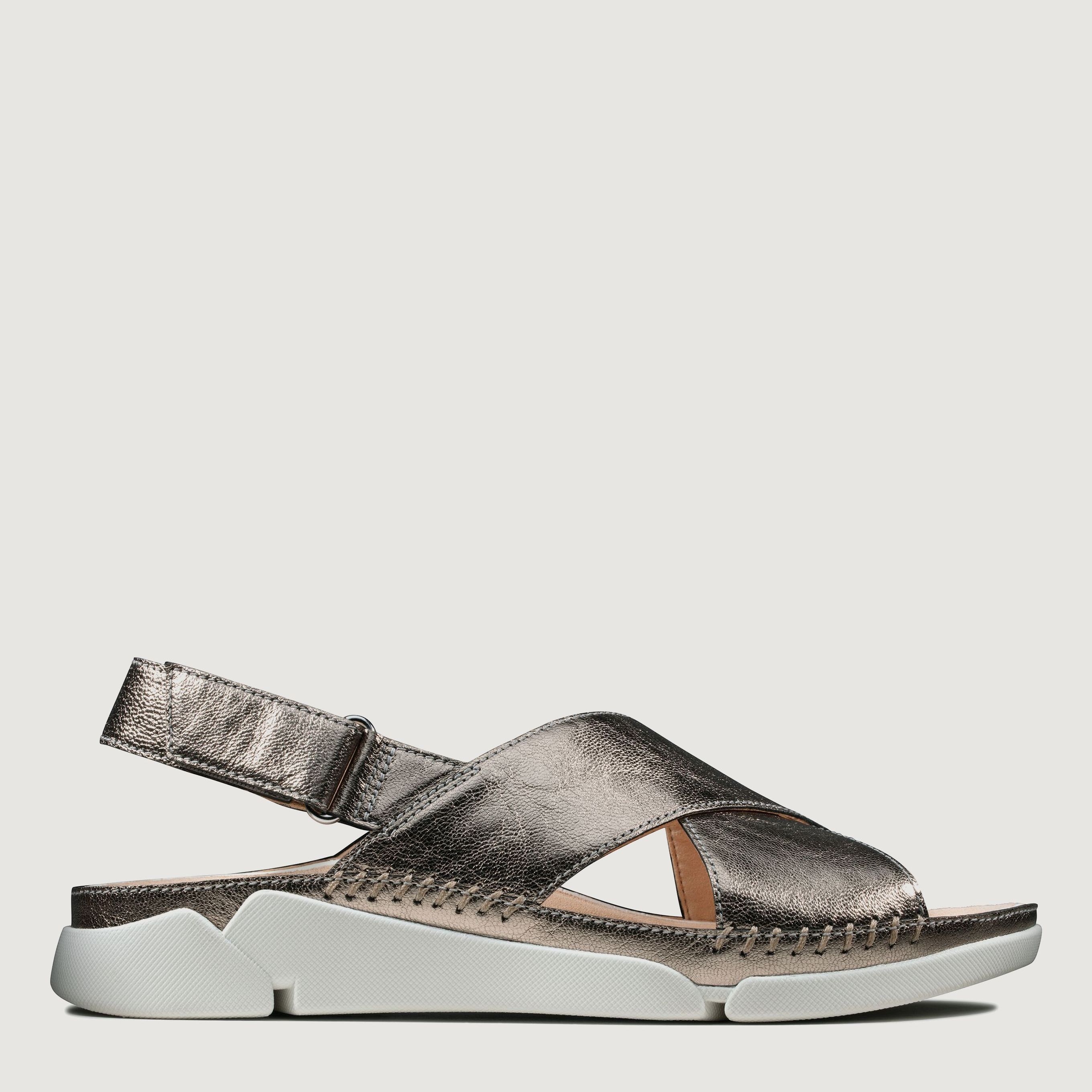 

Сандалии Clarks 2614-7938 37 (22.9 см) Серебристые