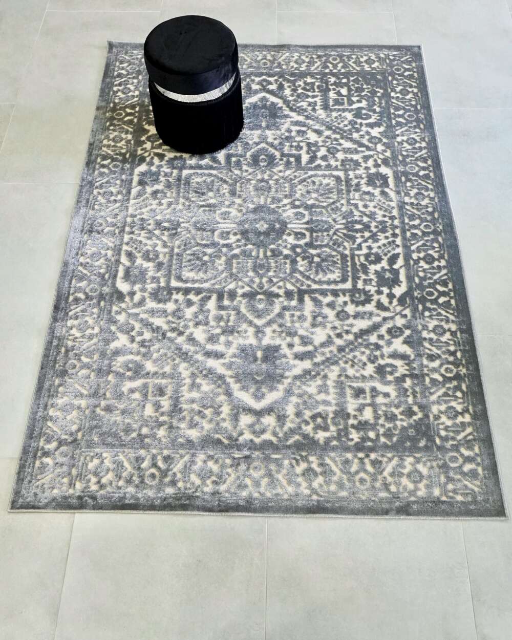 

Ковер Glorious 160 см х 230 см серый арт. 000078041