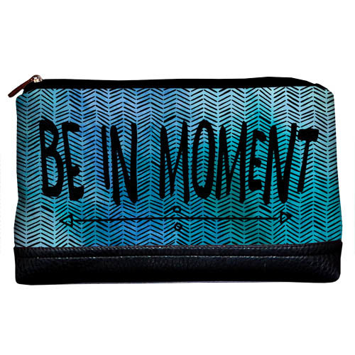

Косметичка дорожная Lovely Presentville Be in moment 26x15x8 см