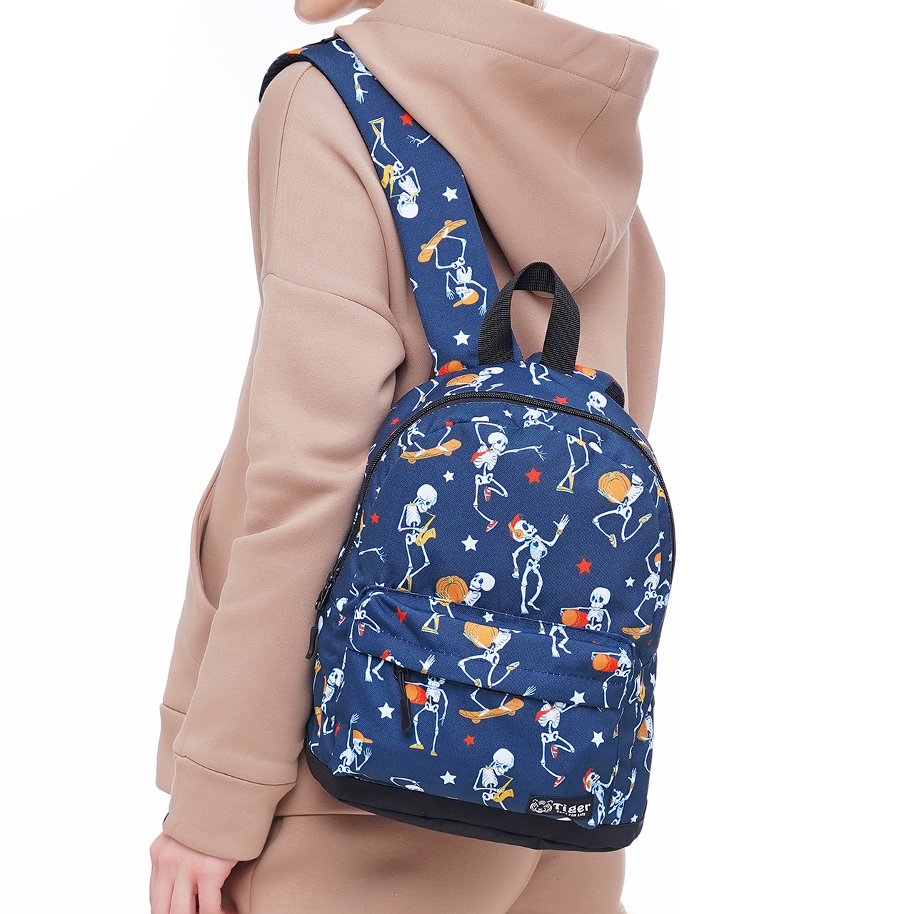 

Рюкзак Tiger Little Print+ Скелеты спортивные