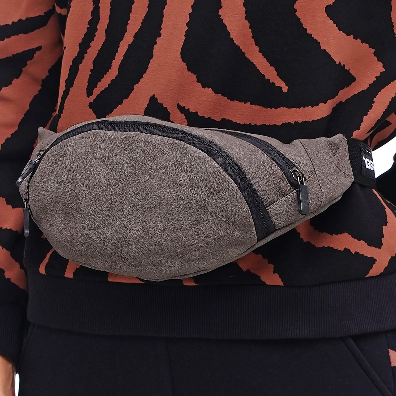 

Сумка на пояс Tiger Moon Pearl Серый замш