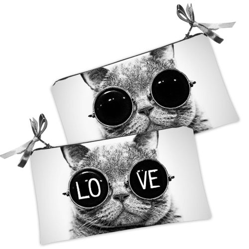 

Косметичка женская Presentville Кот в черных очках Love 20x12 см