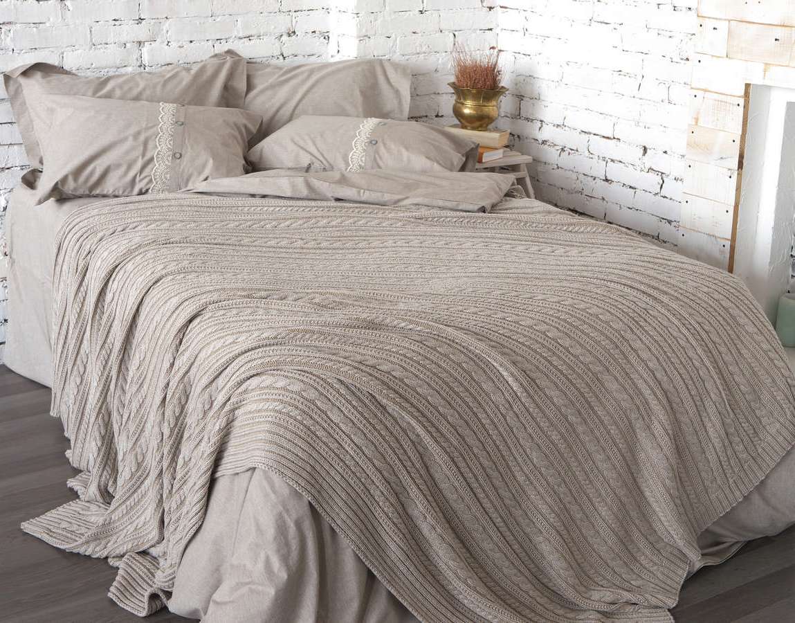 

Покривало 220x240 BETIRES MILENIA BEIGE (50% бавовна, 50% акрил)700359