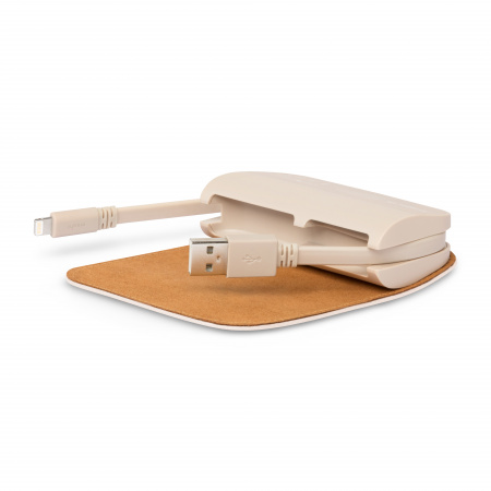 

Moshi IonGo 5K внешний аккумулятор Lightning/USB-A Ivory White