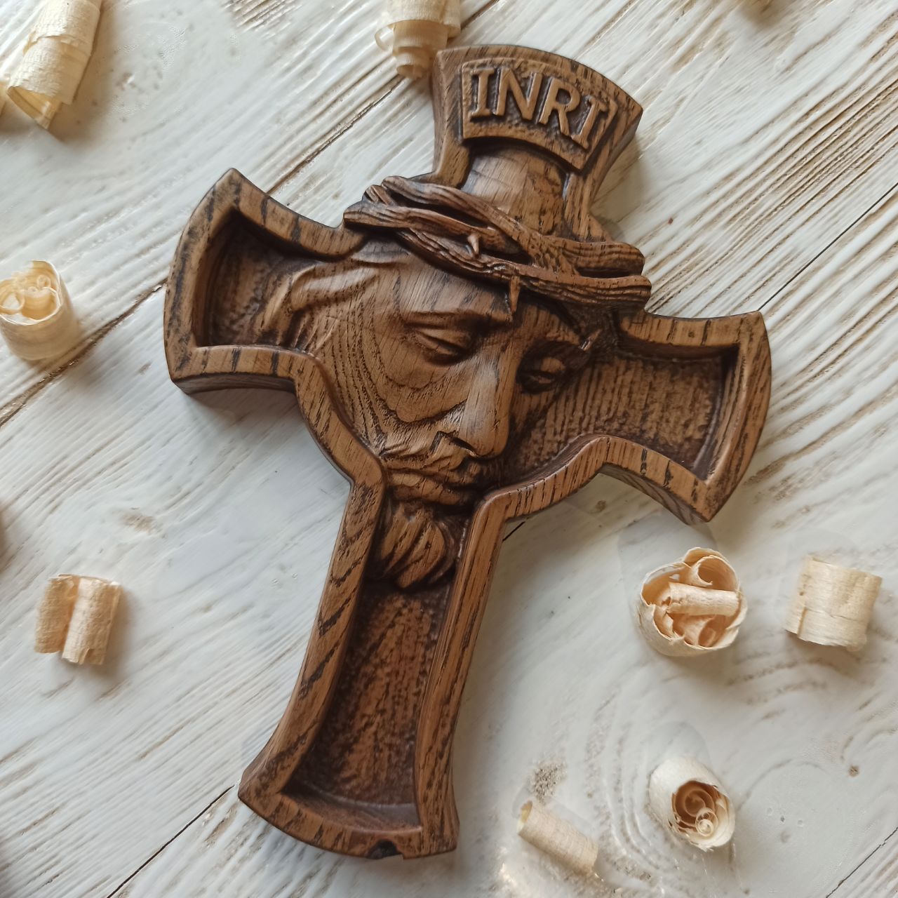 

Барельеф "Иисус в кресте", Atributlux, 20*15 см резной из дерева