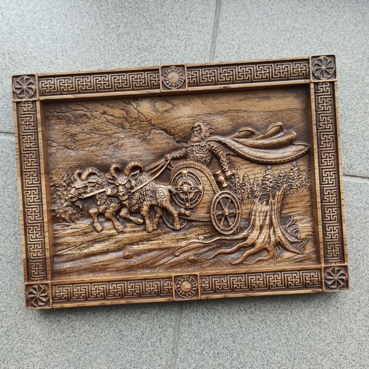 

Панно "Поездка в Ётунхейм", Atributlux, 60*44 см резное из дерева