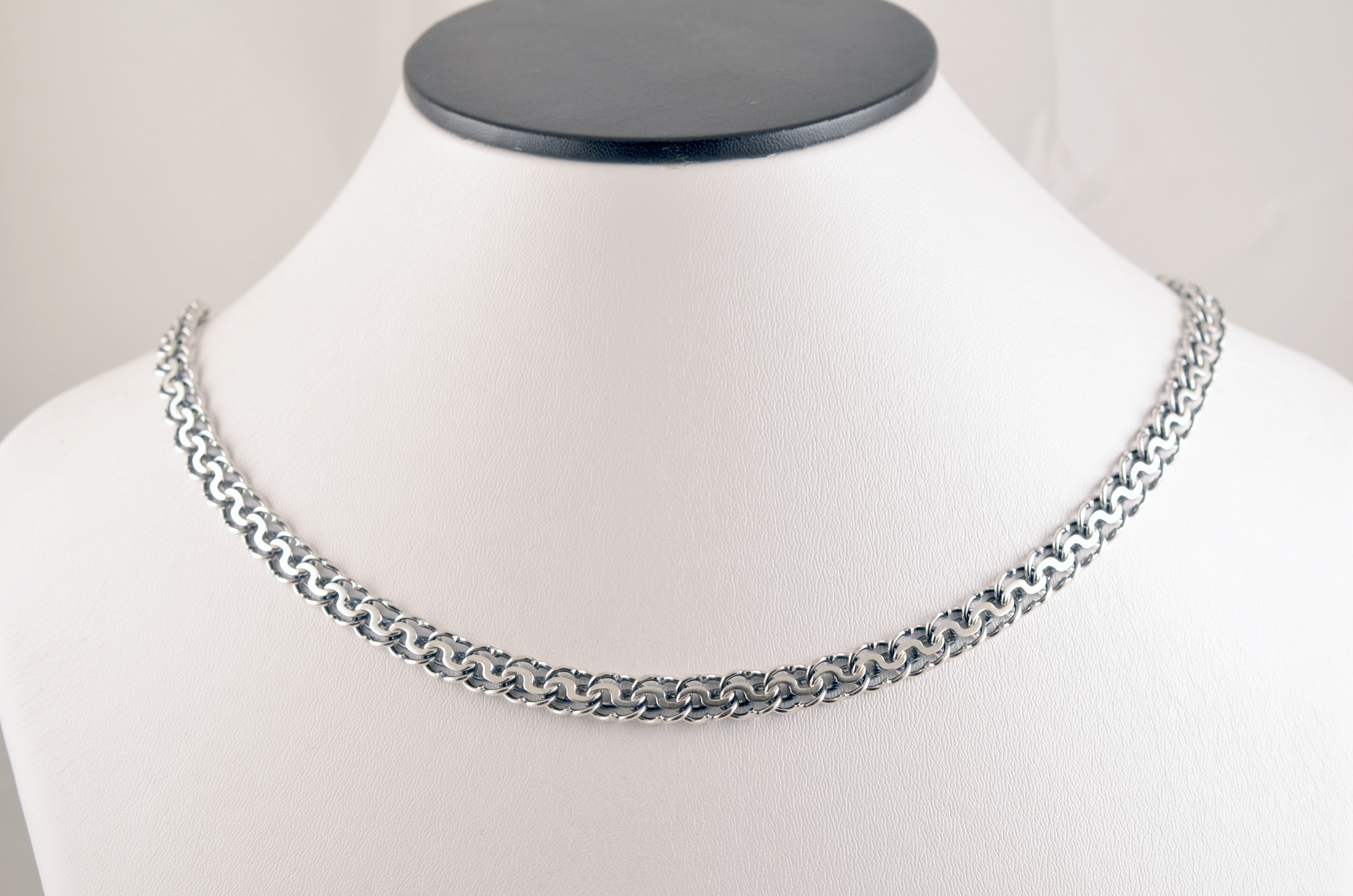 

Серебряная цепочка Meridian 925 пробы плетение "Молния" в чернении 60 размер (5113/11600)