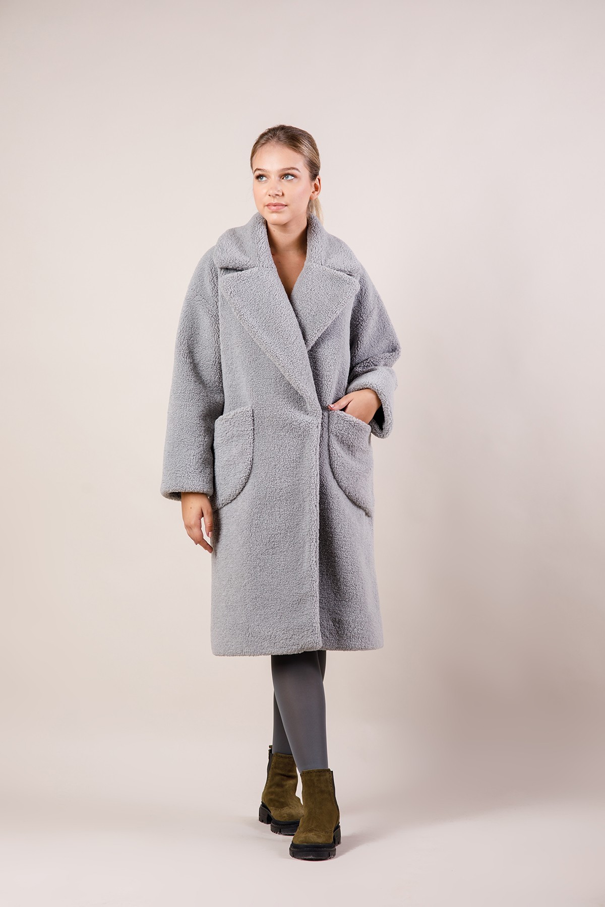 

Шуба MOMOT XL(50) светло-серая (19-56 light gray)