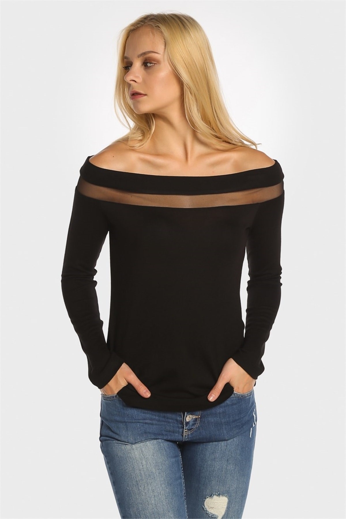 

Жіночий лонгслів з відкритими плечима Boutiqen 1070-2 XL Черный