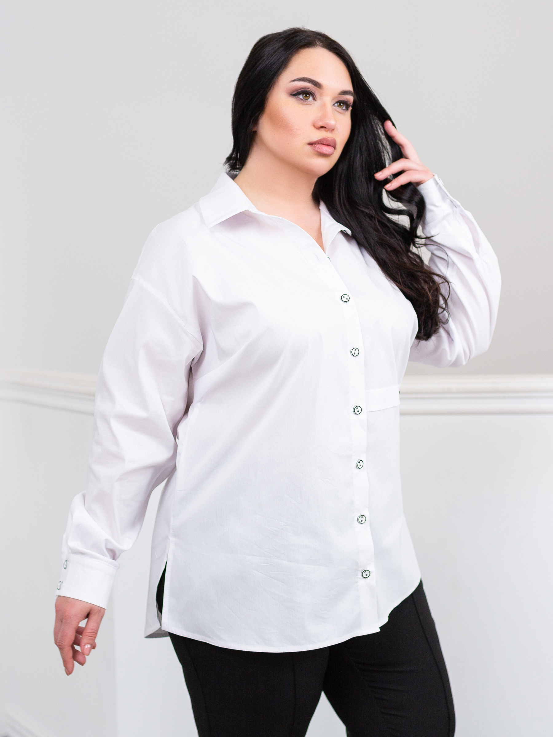 

Белая классическая рубашка "Венесуэла" 50 (XL)